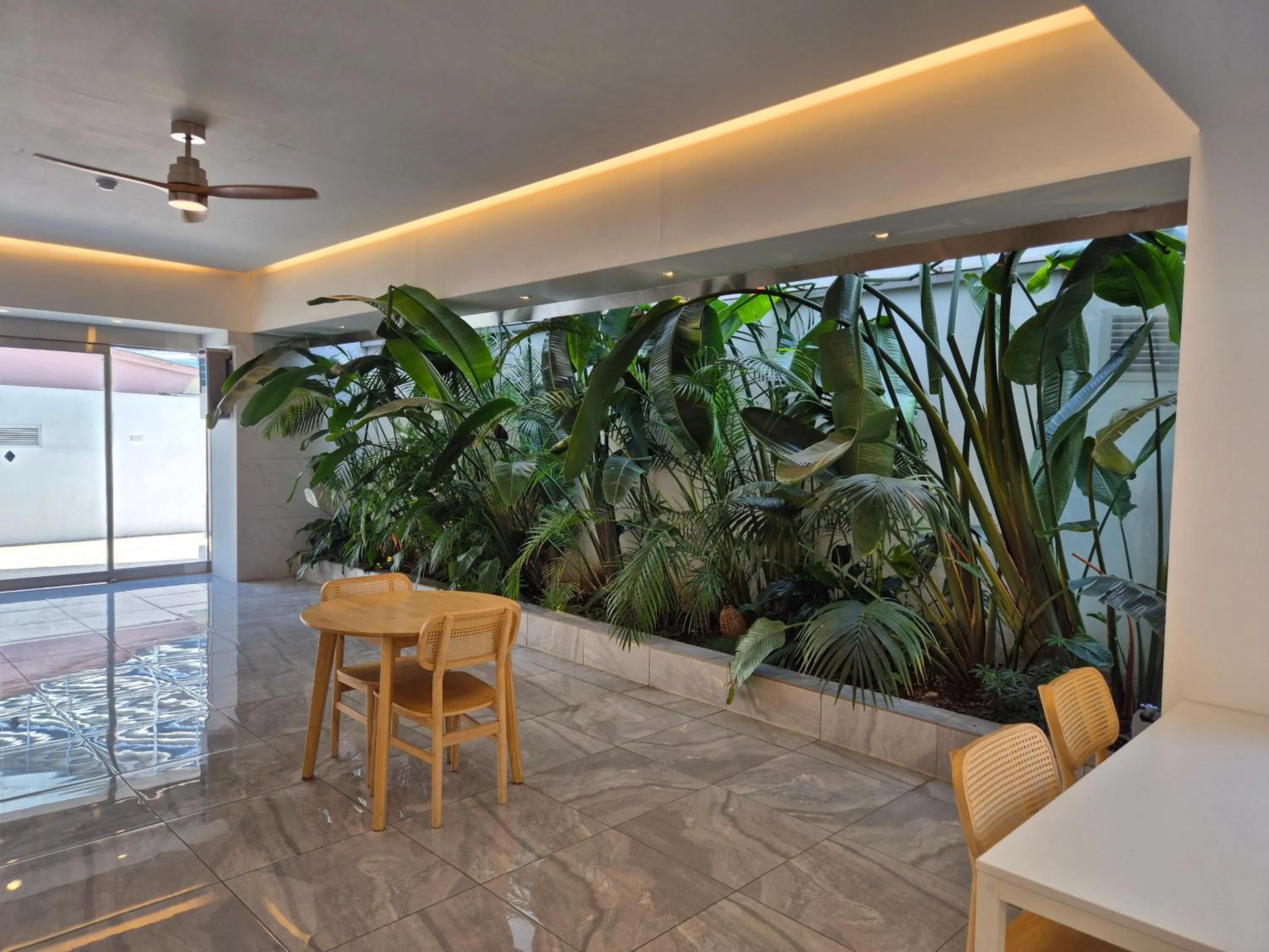 Property building in Shire Heritage hotel