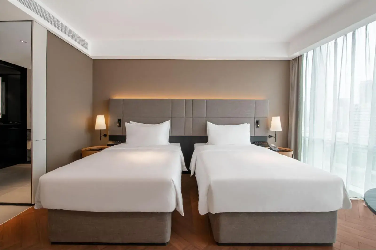 Superior Twin Room in Intercity Hotel Futian Bin He Zhongzhou Bay Superior Twin Room in Intercity Hotel Futian Bin He Zhongzhou Bay