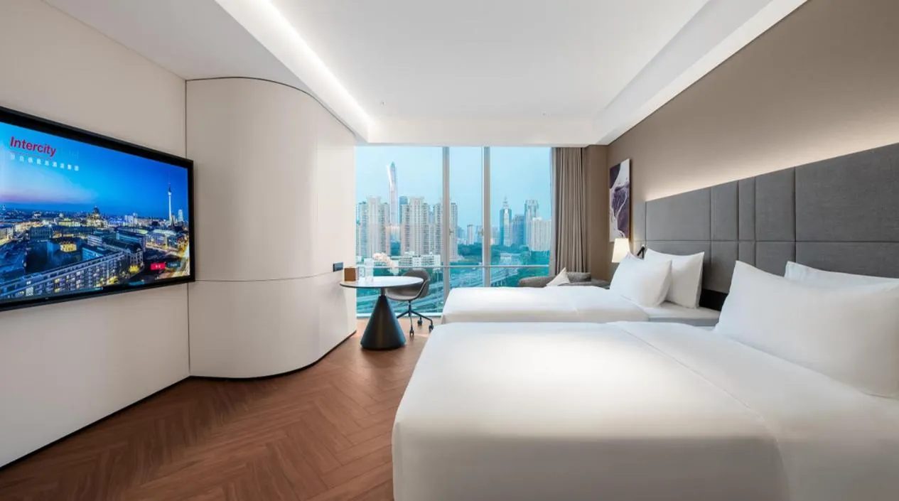 Intercity Hotel Futian Bin He Zhongzhou Bay