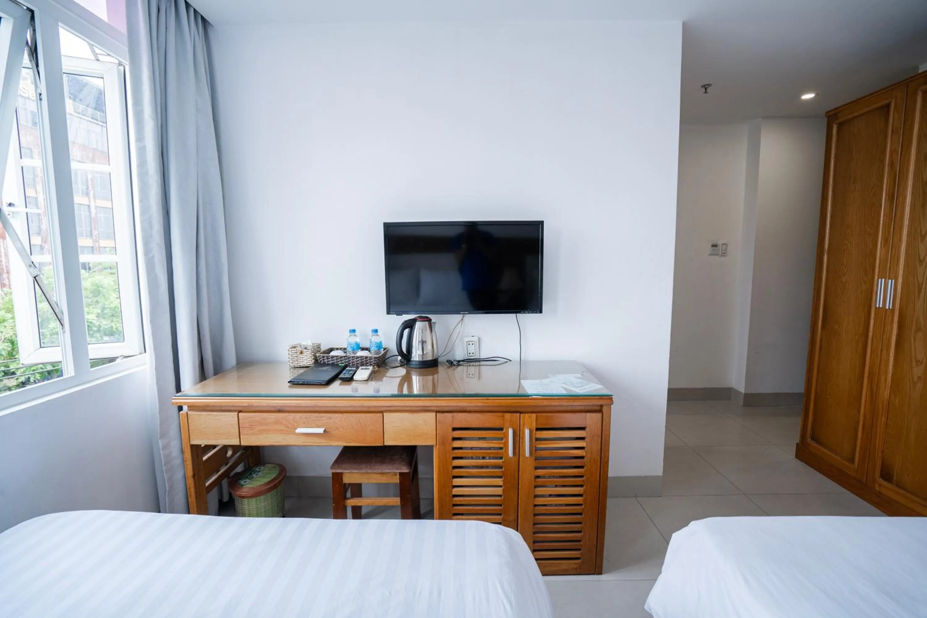 Bedroom, Bed in Sea Castle Hotel