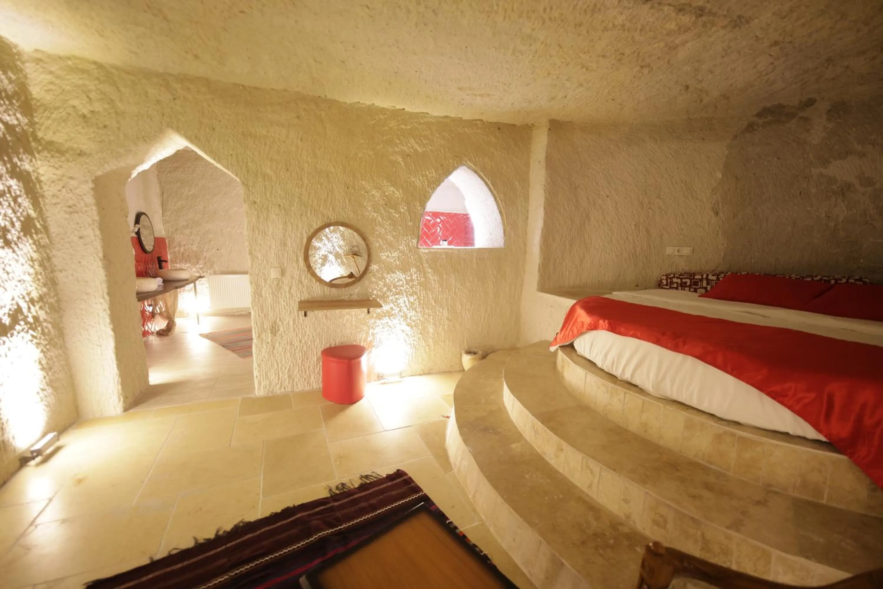 Bedroom, Bed in My Cave Suites