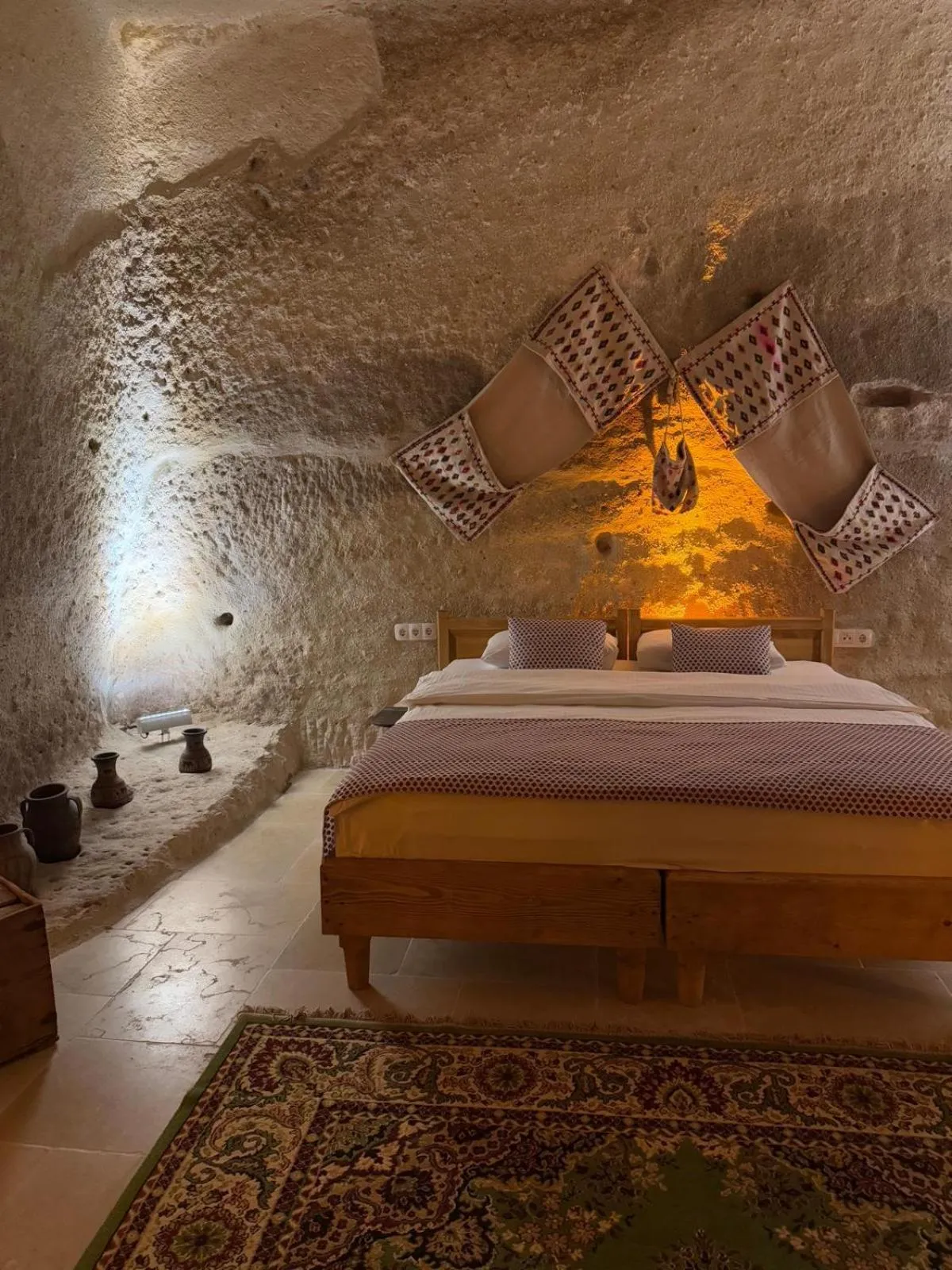 Bed in My Cave Suites