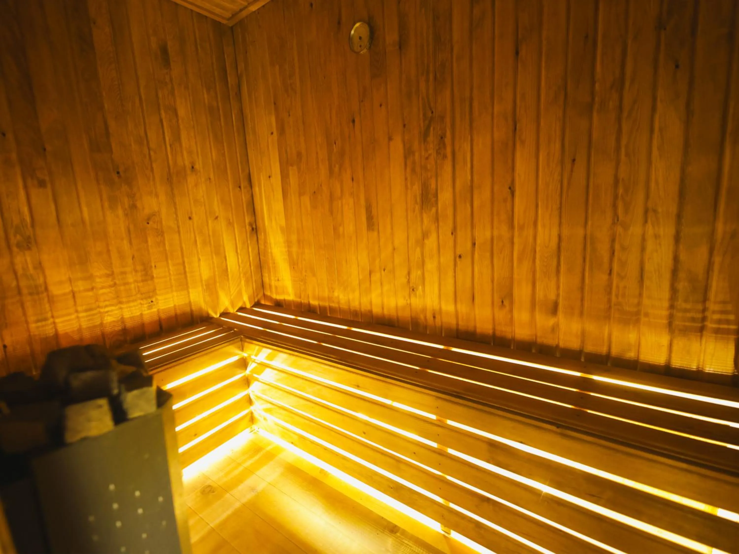 Sauna in My Cave Suites