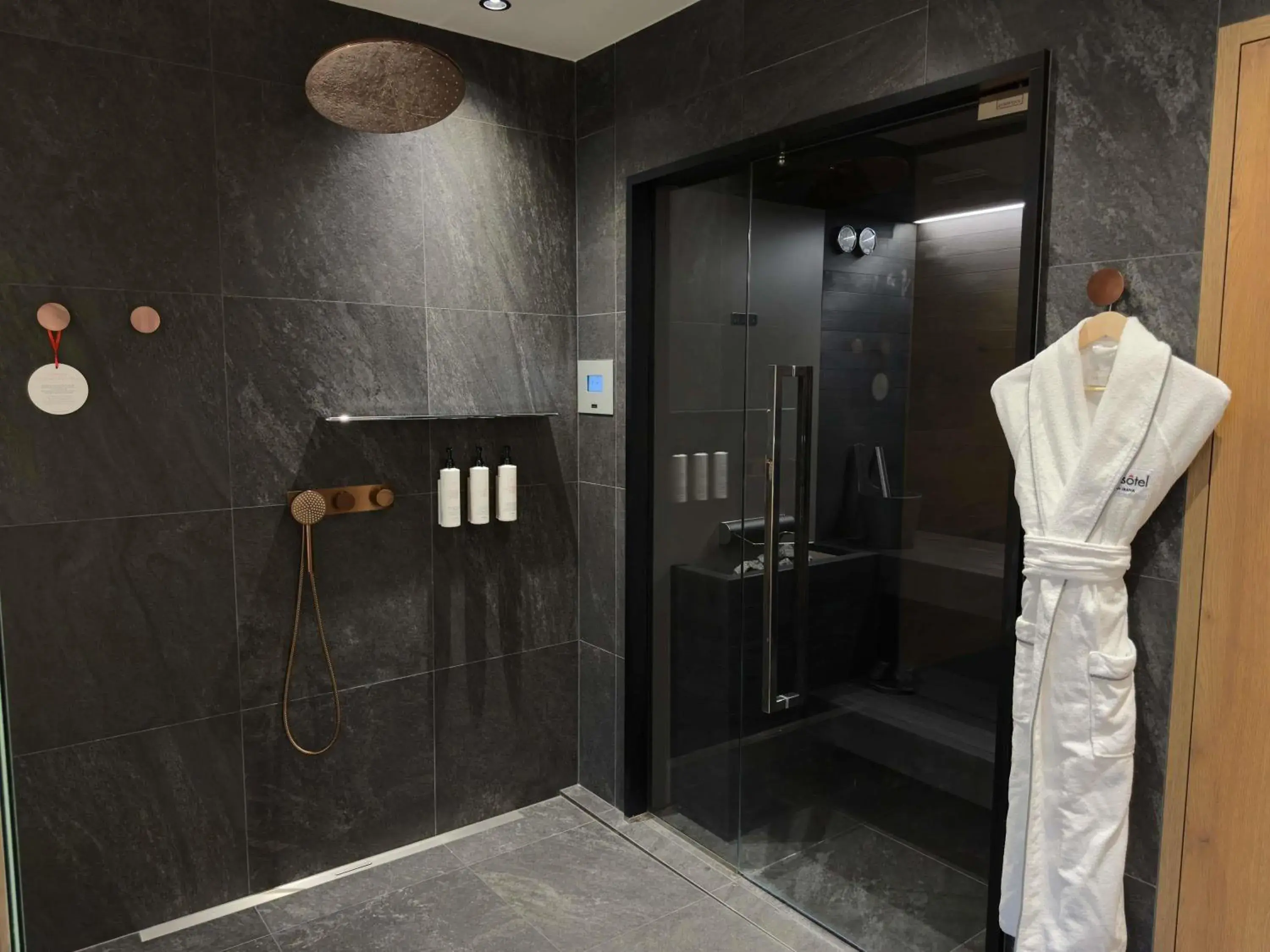 Bedroom in Swissôtel Damian Jasna Bedroom in Swissôtel Damian Jasna