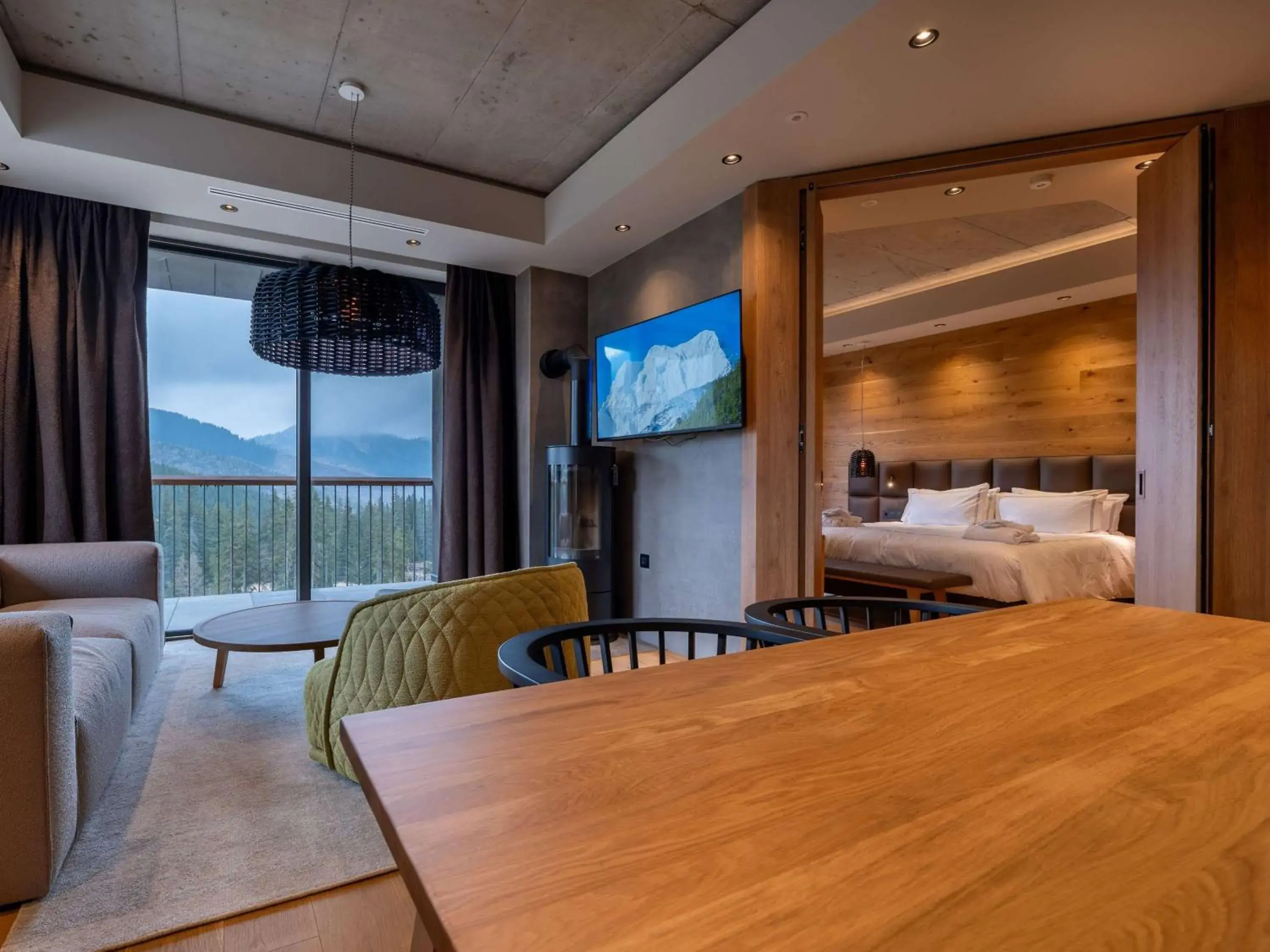 Bedroom, Bed in Swissôtel Damian Jasna Bedroom, Bed in Swissôtel Damian Jasna