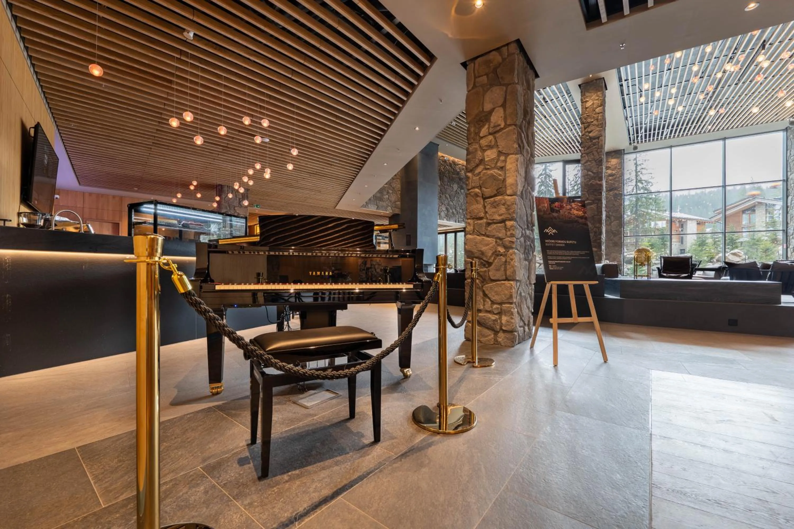 Lounge or bar in Swissôtel Damian Jasna