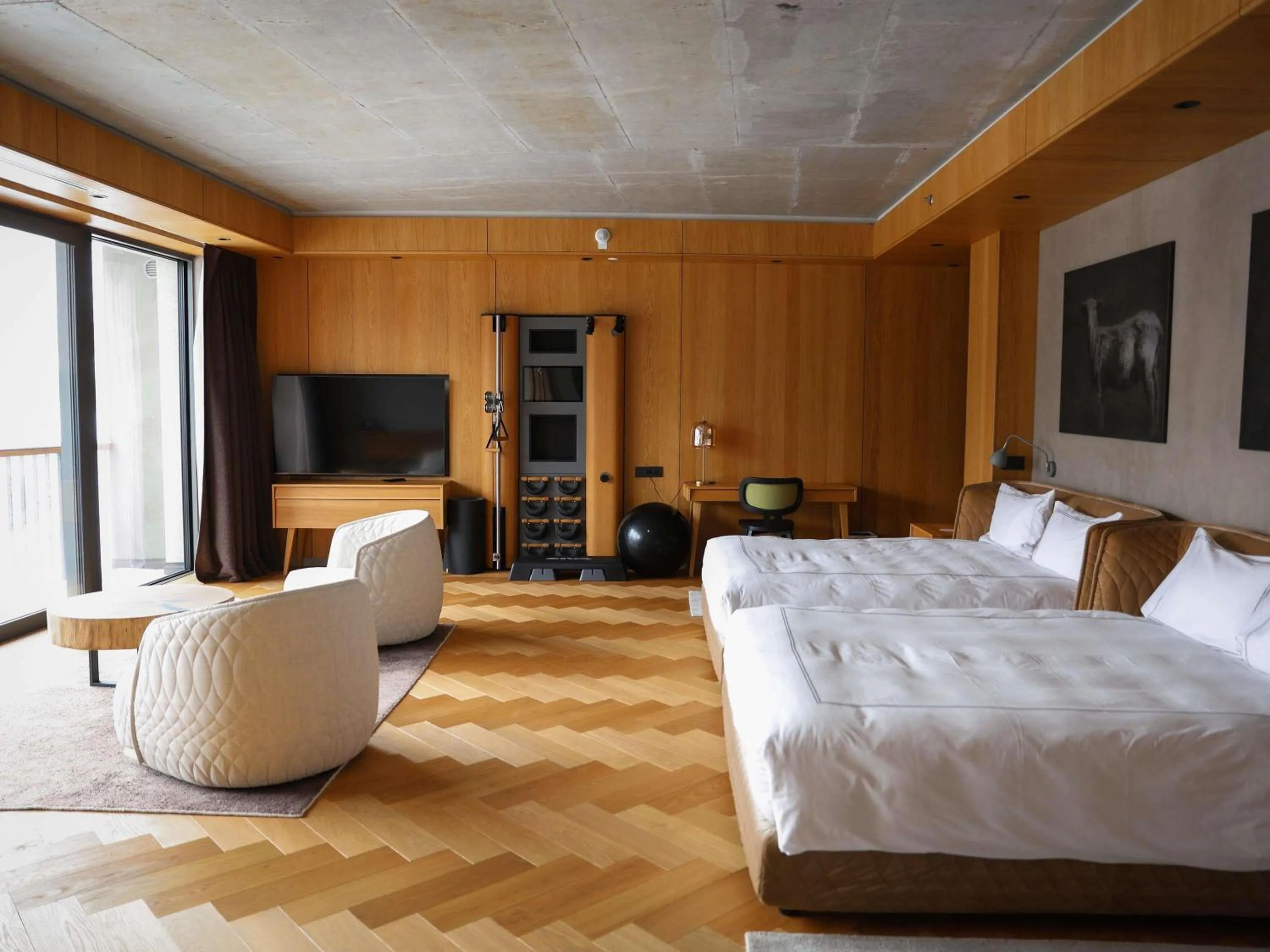 Bedroom, Bed in Swissôtel Damian Jasna