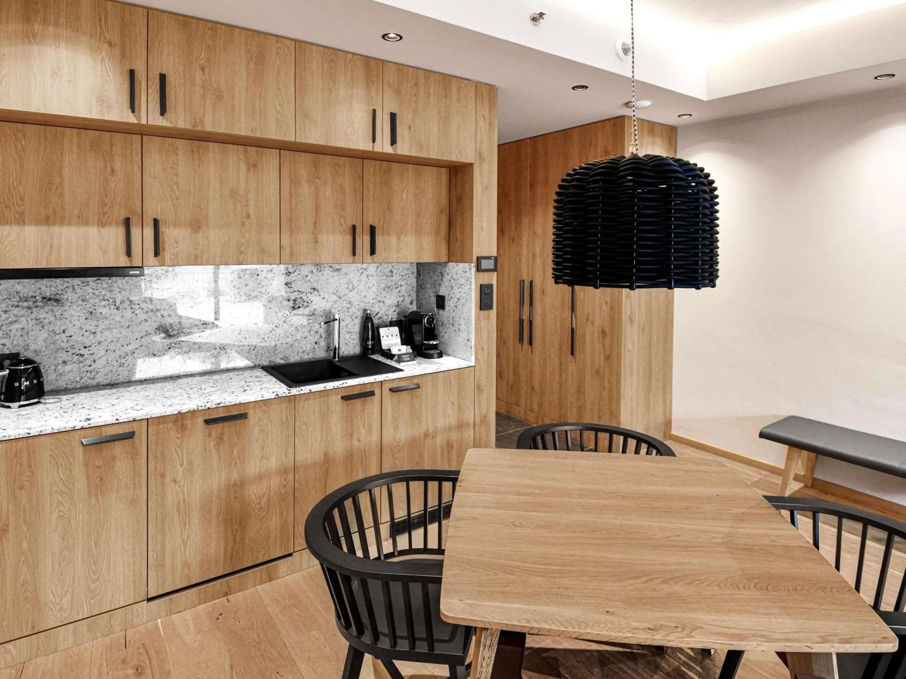 Bedroom in Swissôtel Damian Jasna