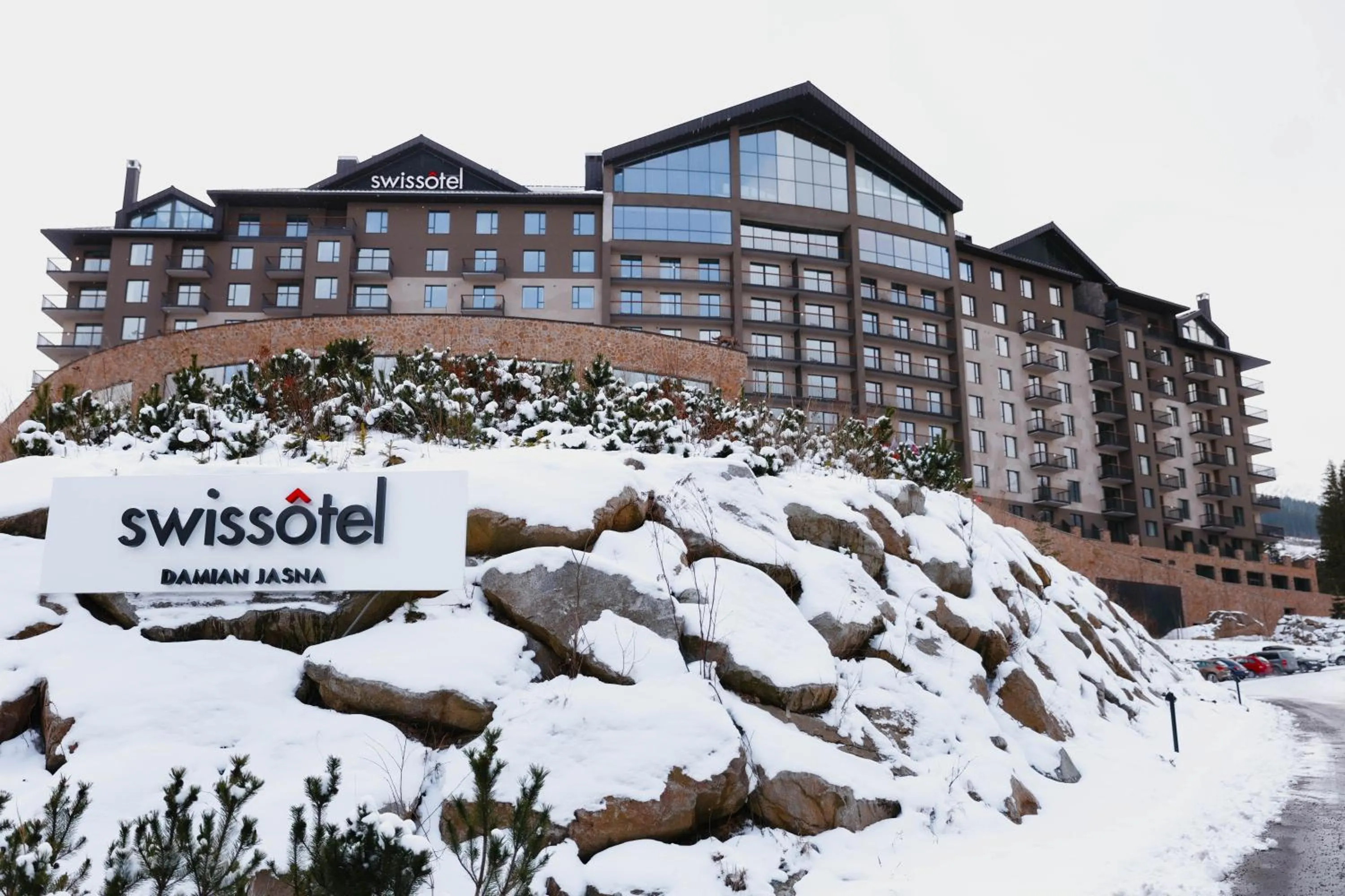 Property building in Swissôtel Damian Jasna