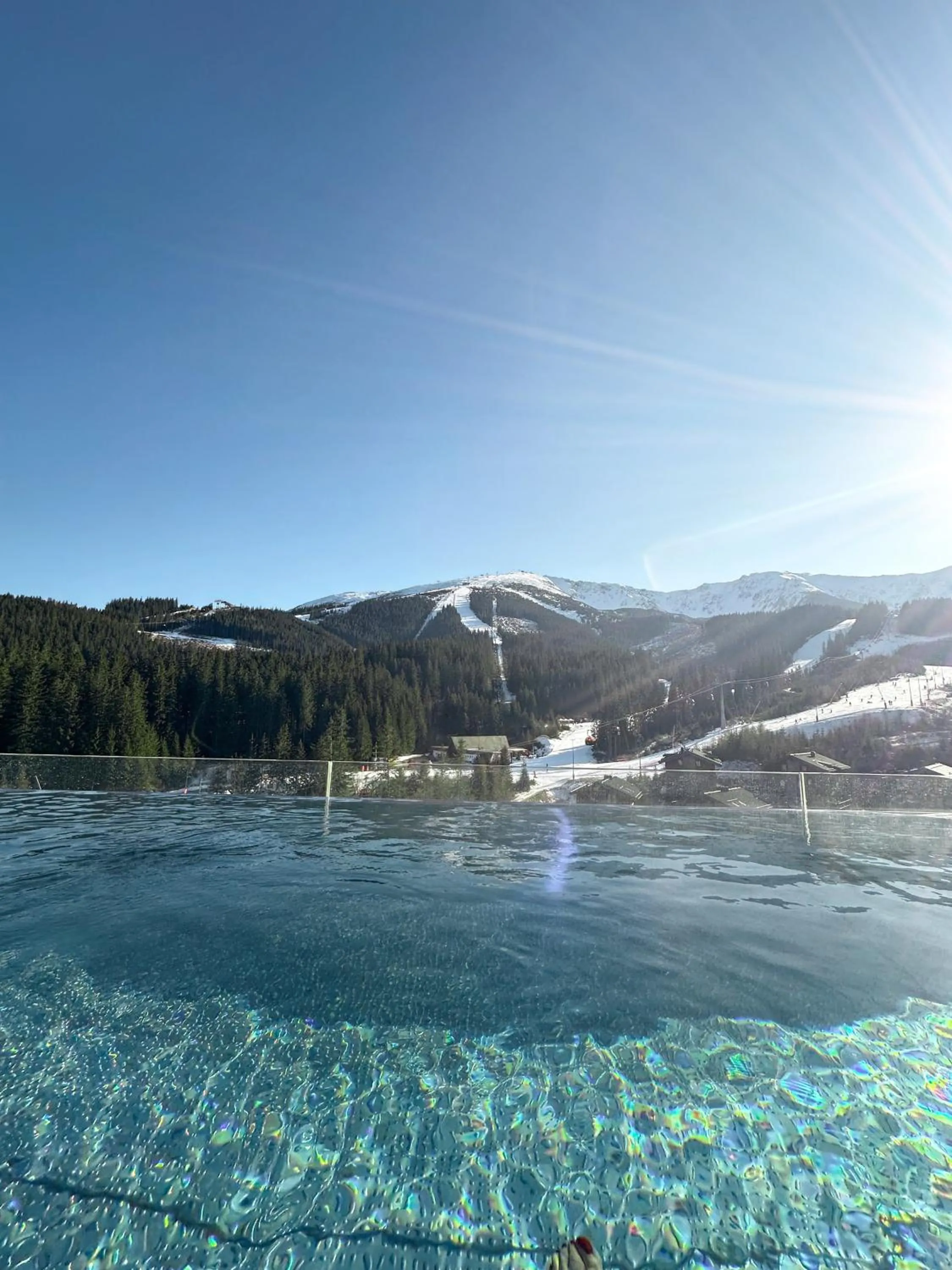 Swimming pool in Swissôtel Damian Jasna