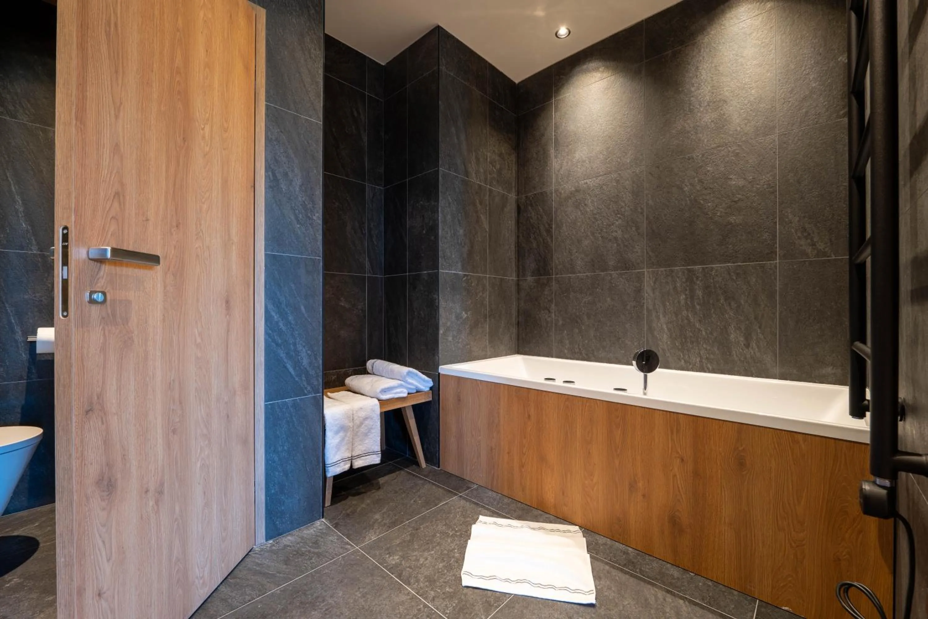 Bathroom in Swissôtel Damian Jasna