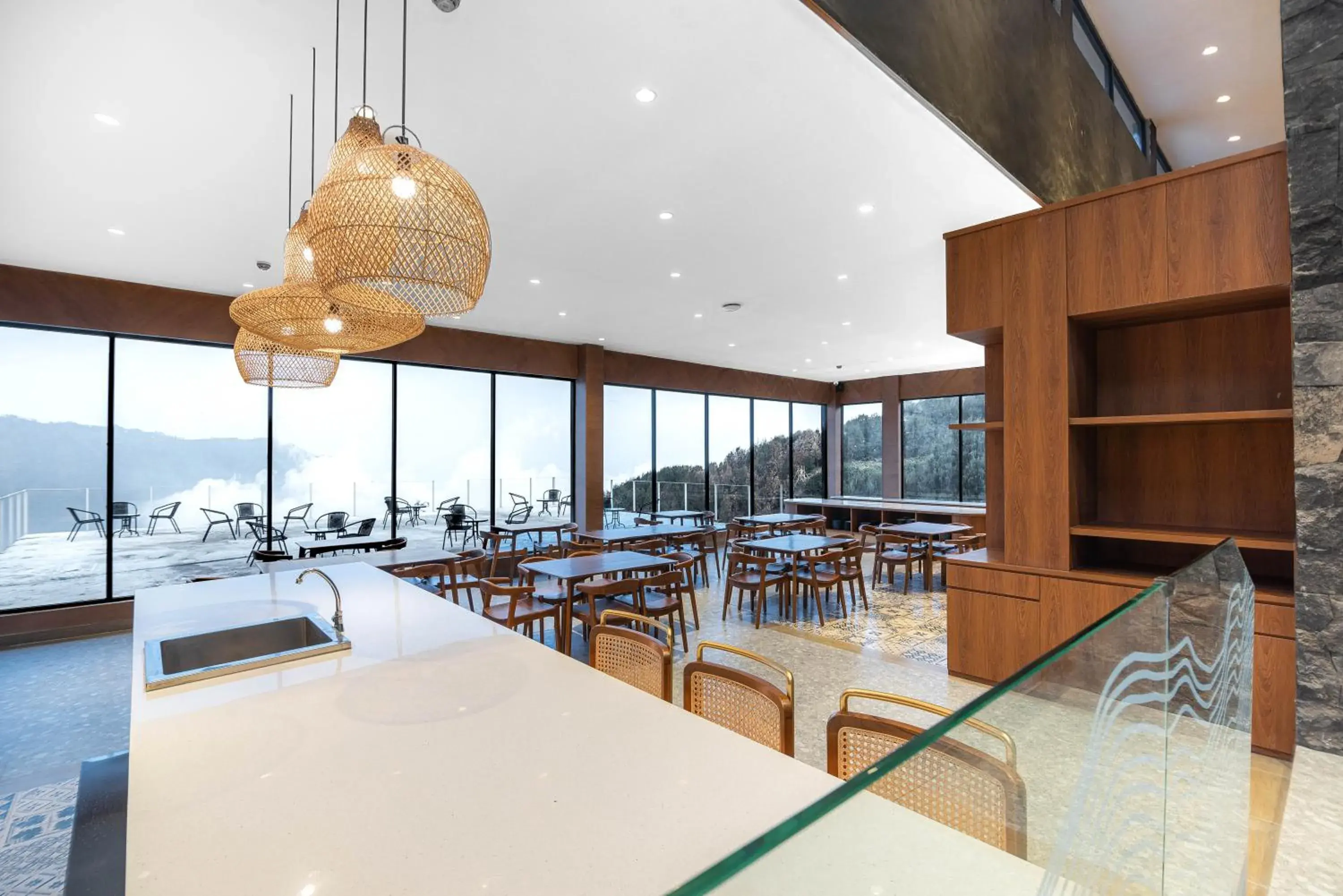 Restaurant/places to eat in ARTOTEL Cabin Bromo Restaurant/places to eat in ARTOTEL Cabin Bromo