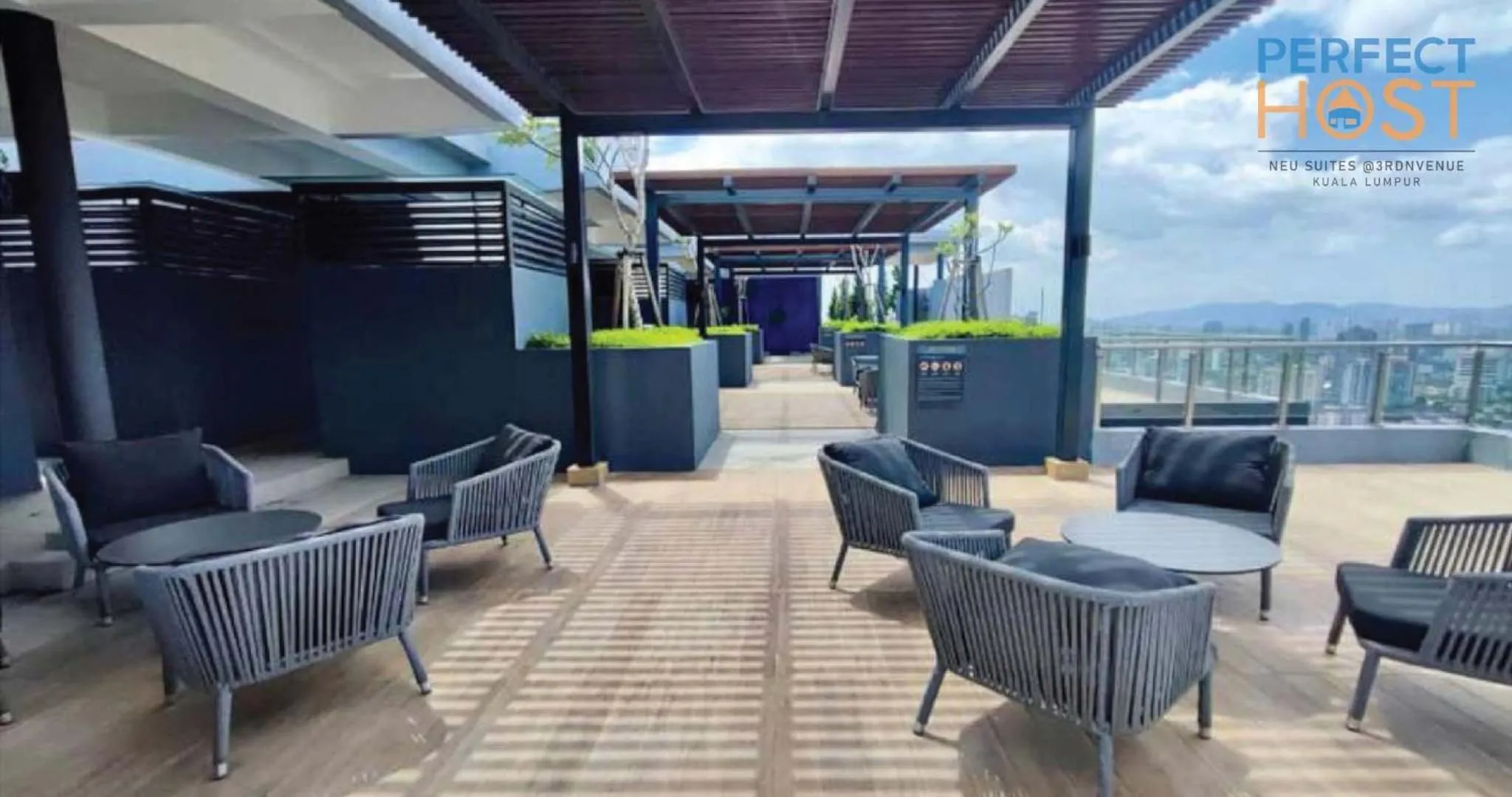 Day in Neu Suites @ 3rdNvenue by Perfect Host