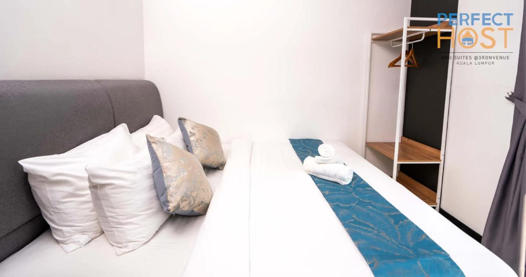 Bed in Neu Suites @ 3rdNvenue by Perfect Host