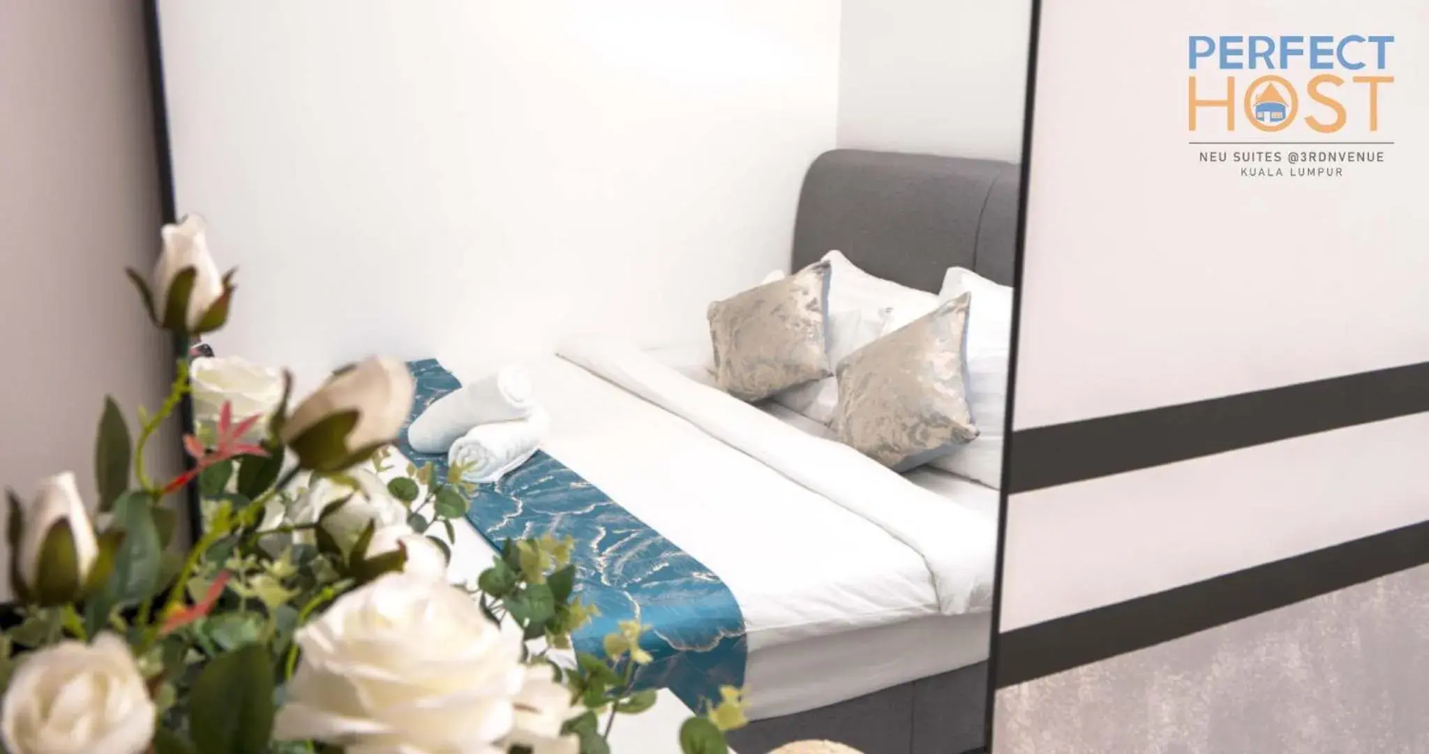 Bed in Neu Suites @ 3rdNvenue by Perfect Host Bed in Neu Suites @ 3rdNvenue by Perfect Host