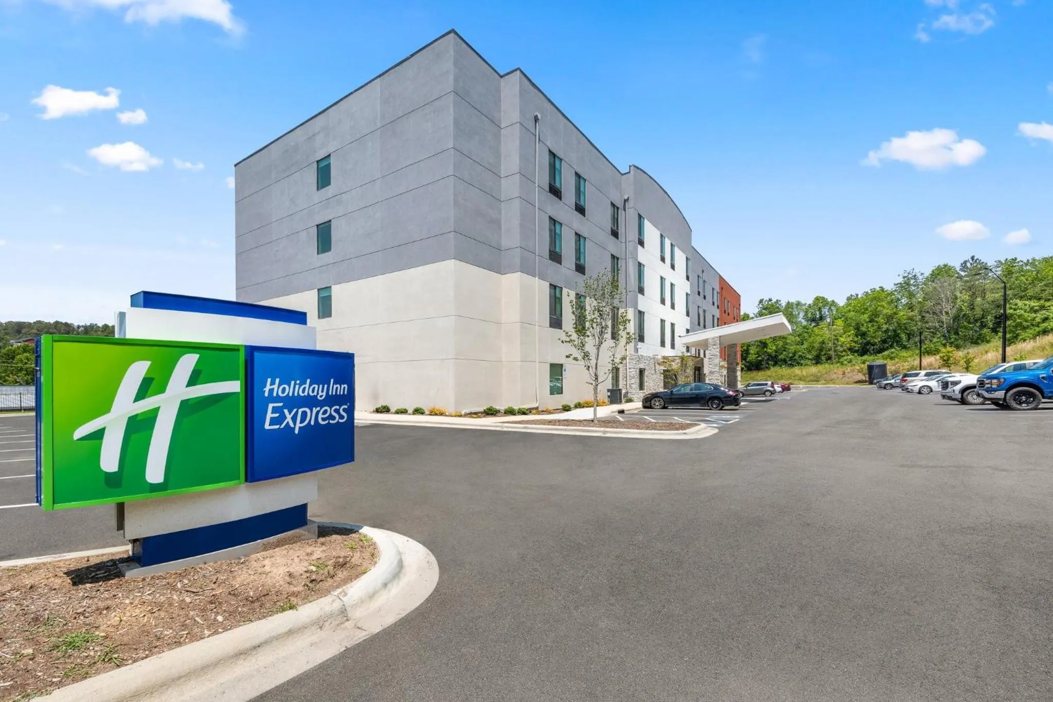 Property building in Holiday Inn Express Asheville Woodfin by IHG