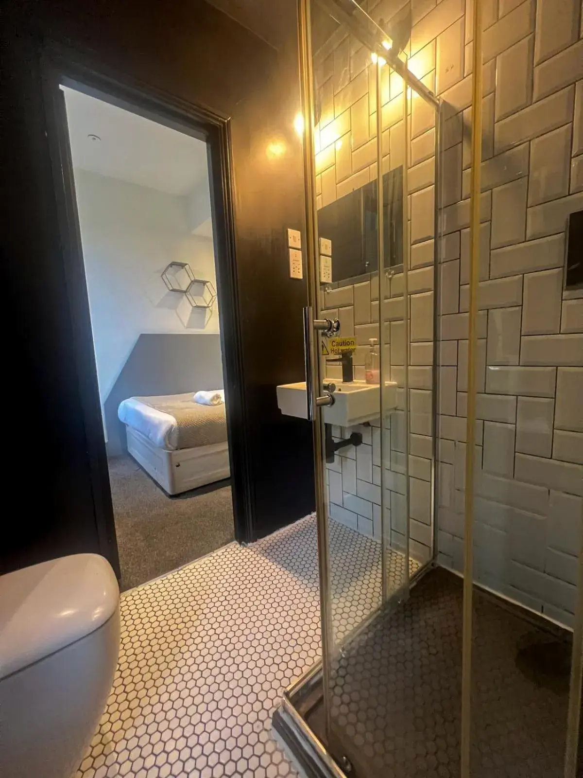 Bathroom in Amsterdam Hotel Bathroom in Amsterdam Hotel