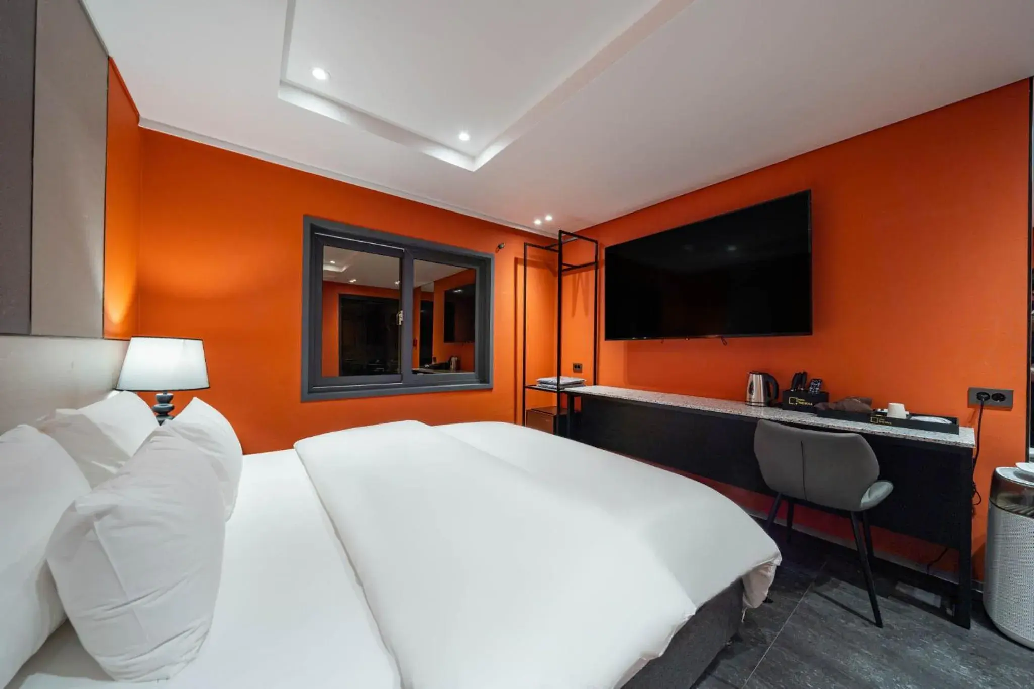 Bed in Jecheon The Wall Hotel Bed in Jecheon The Wall Hotel