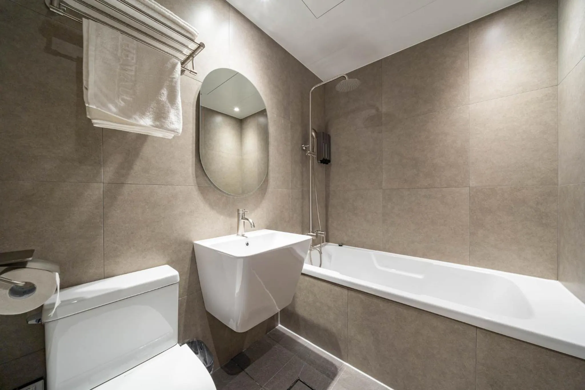 Shower in Jecheon The Wall Hotel