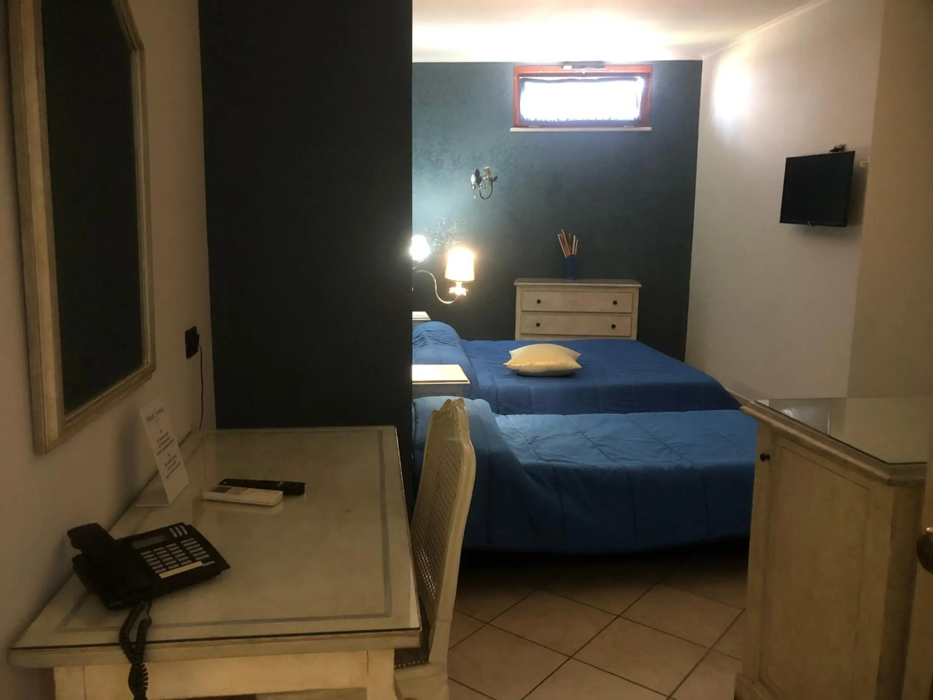 Photo of the whole room, Bed in Hotel Serena Photo of the whole room, Bed in Hotel Serena