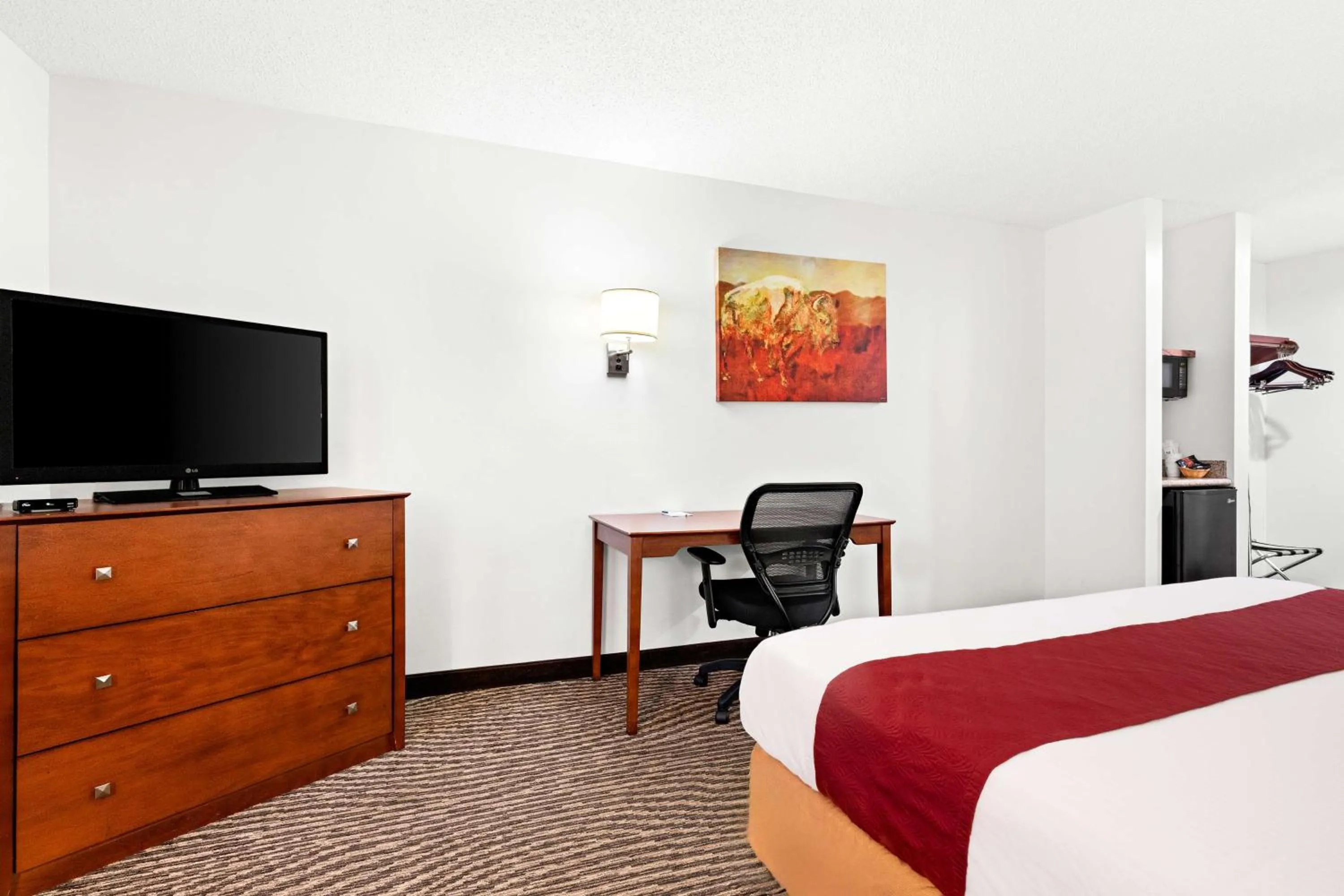 Bedroom, Bed in Best Western Okmulgee