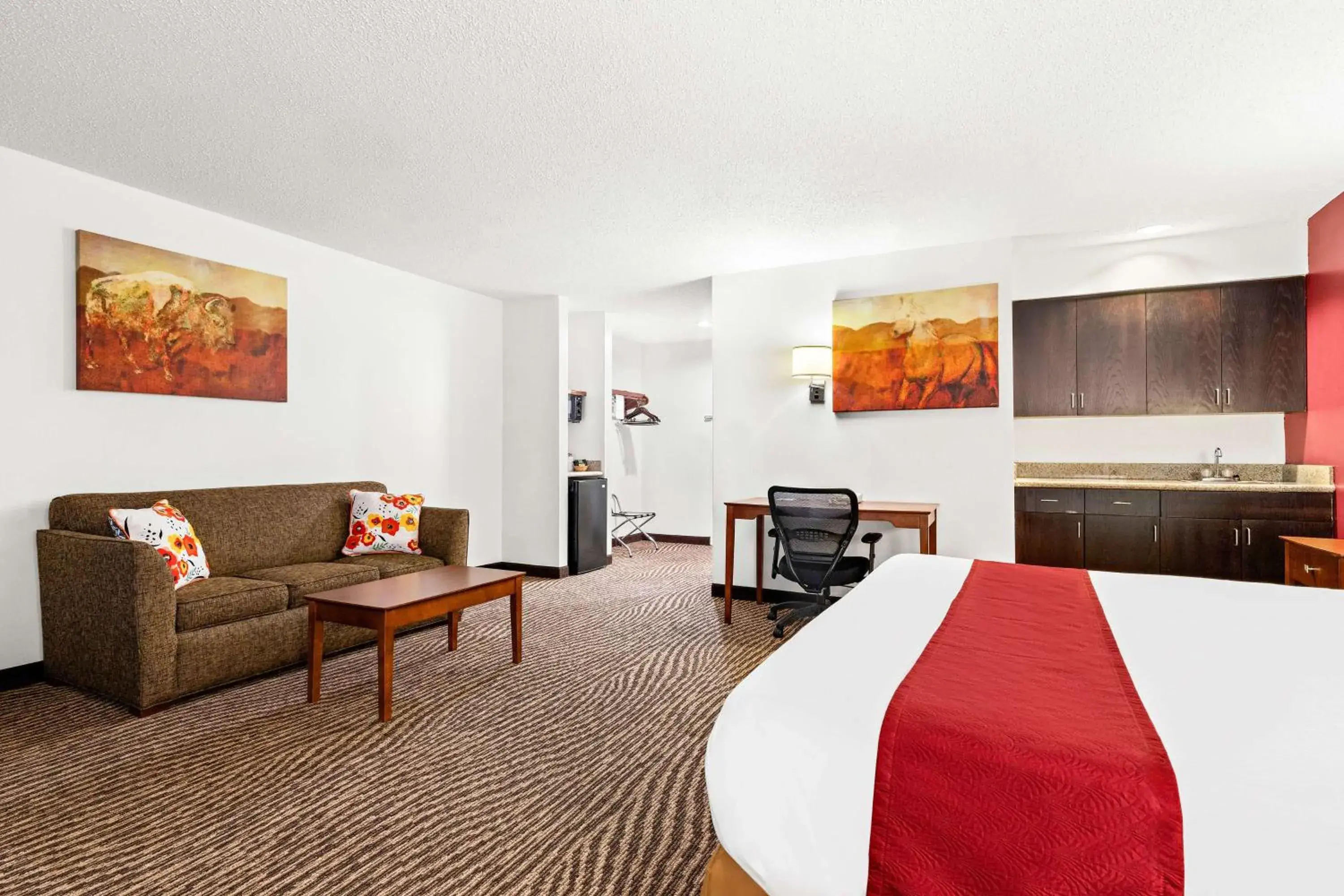 Photo of the whole room, Bed in Best Western Okmulgee Photo of the whole room, Bed in Best Western Okmulgee