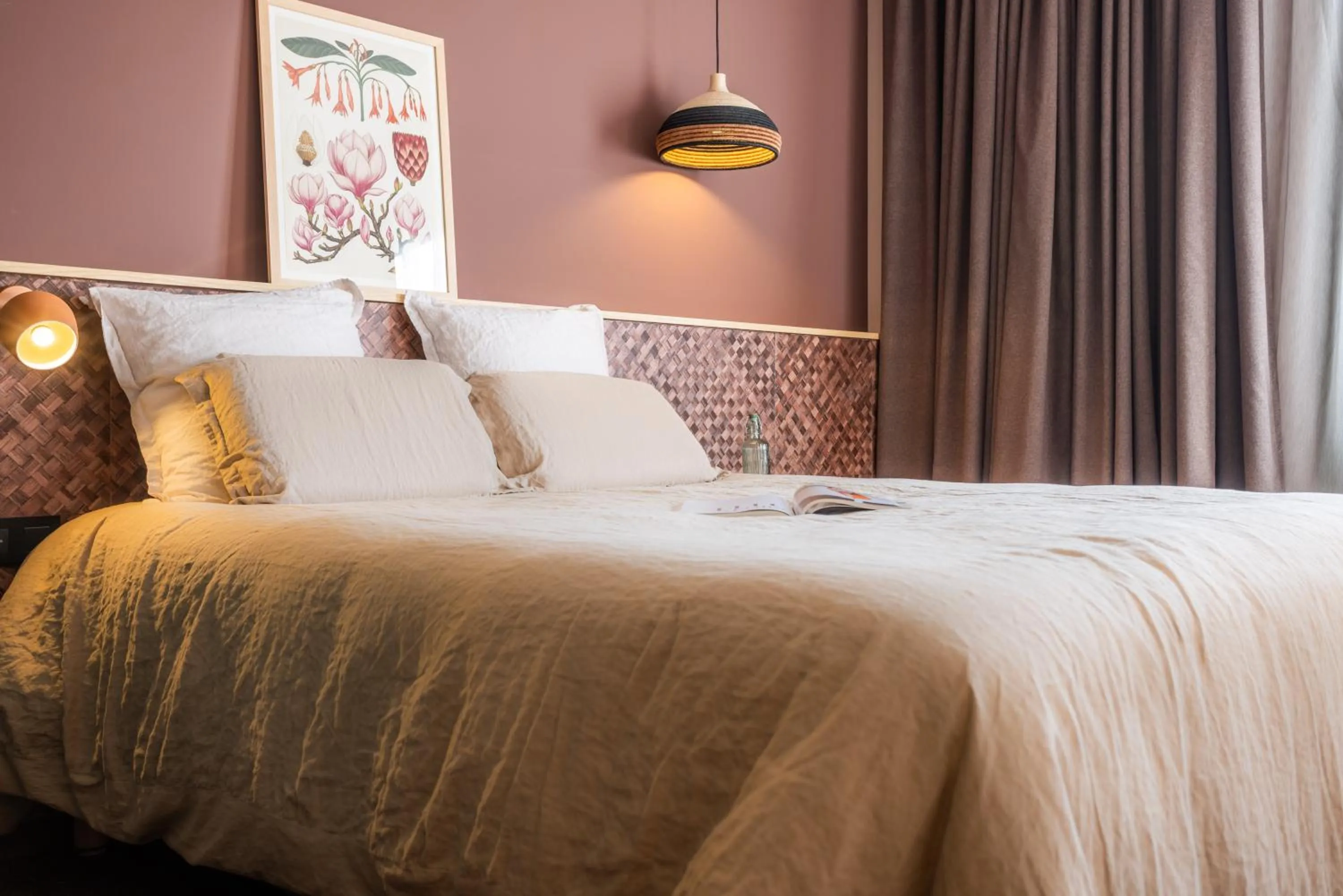 Bedroom, Bed in Serra Boutique Hôtel