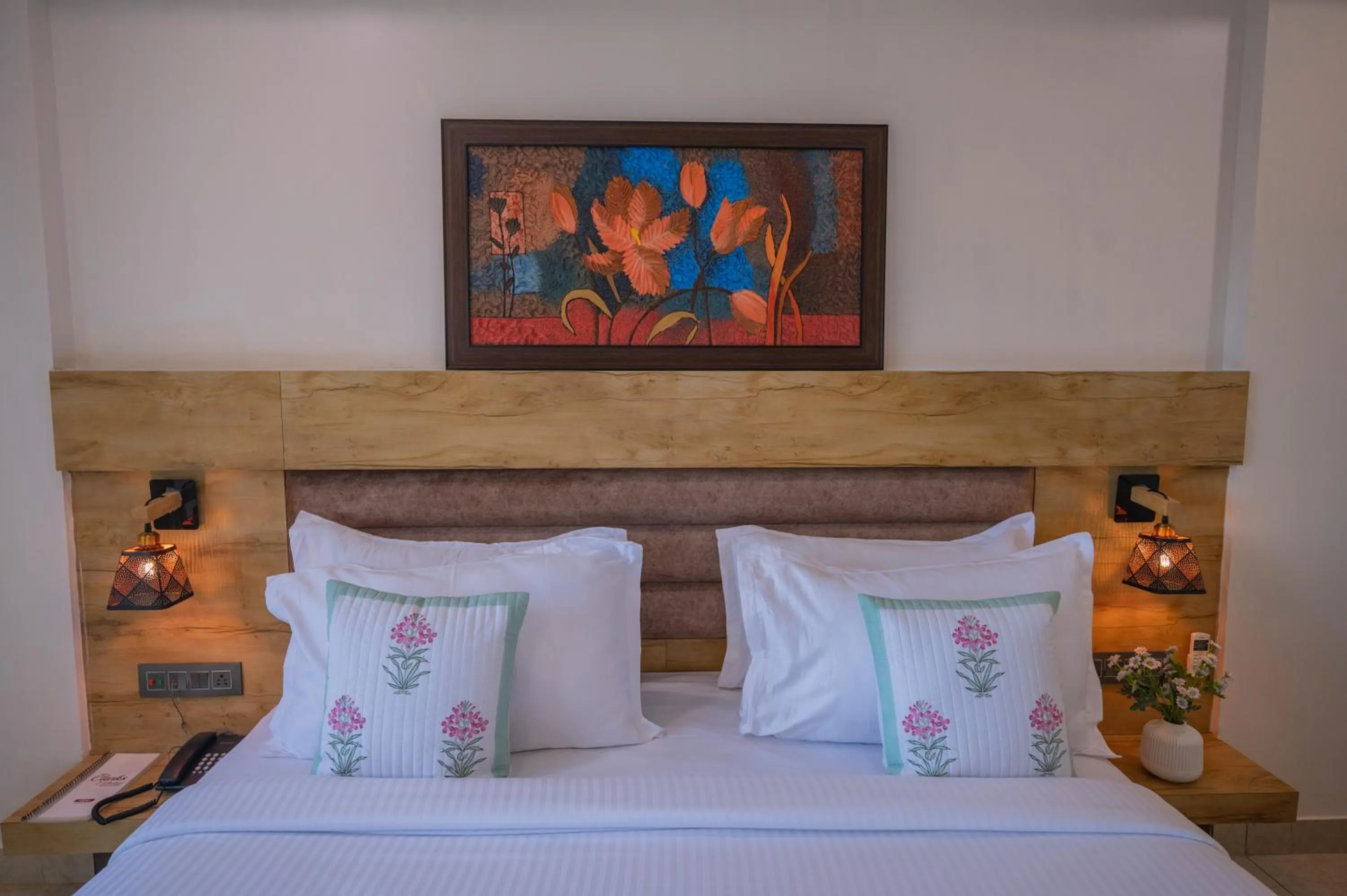 Bed in Clarks Collection Somnath