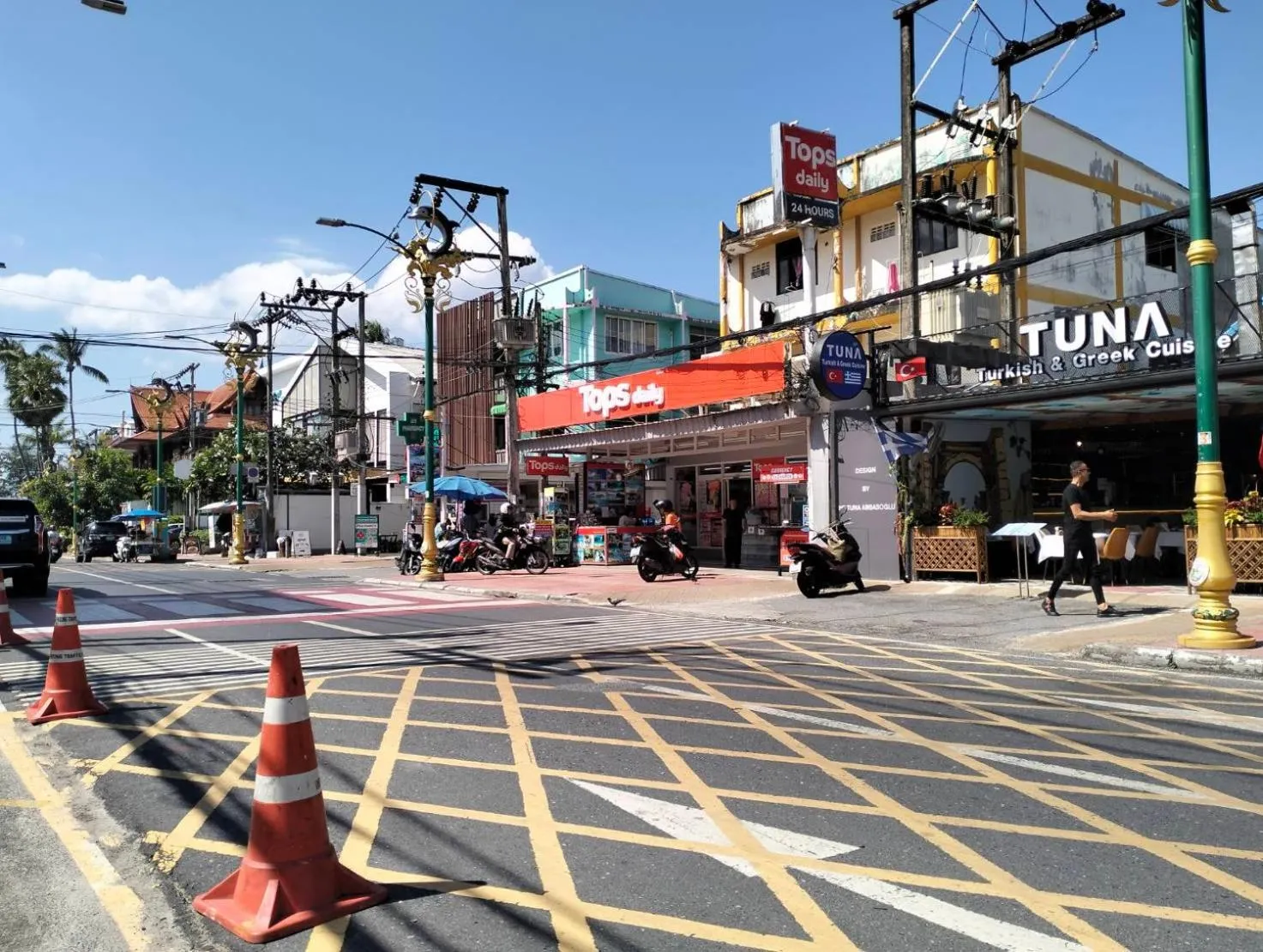 Day in Minotel Patong