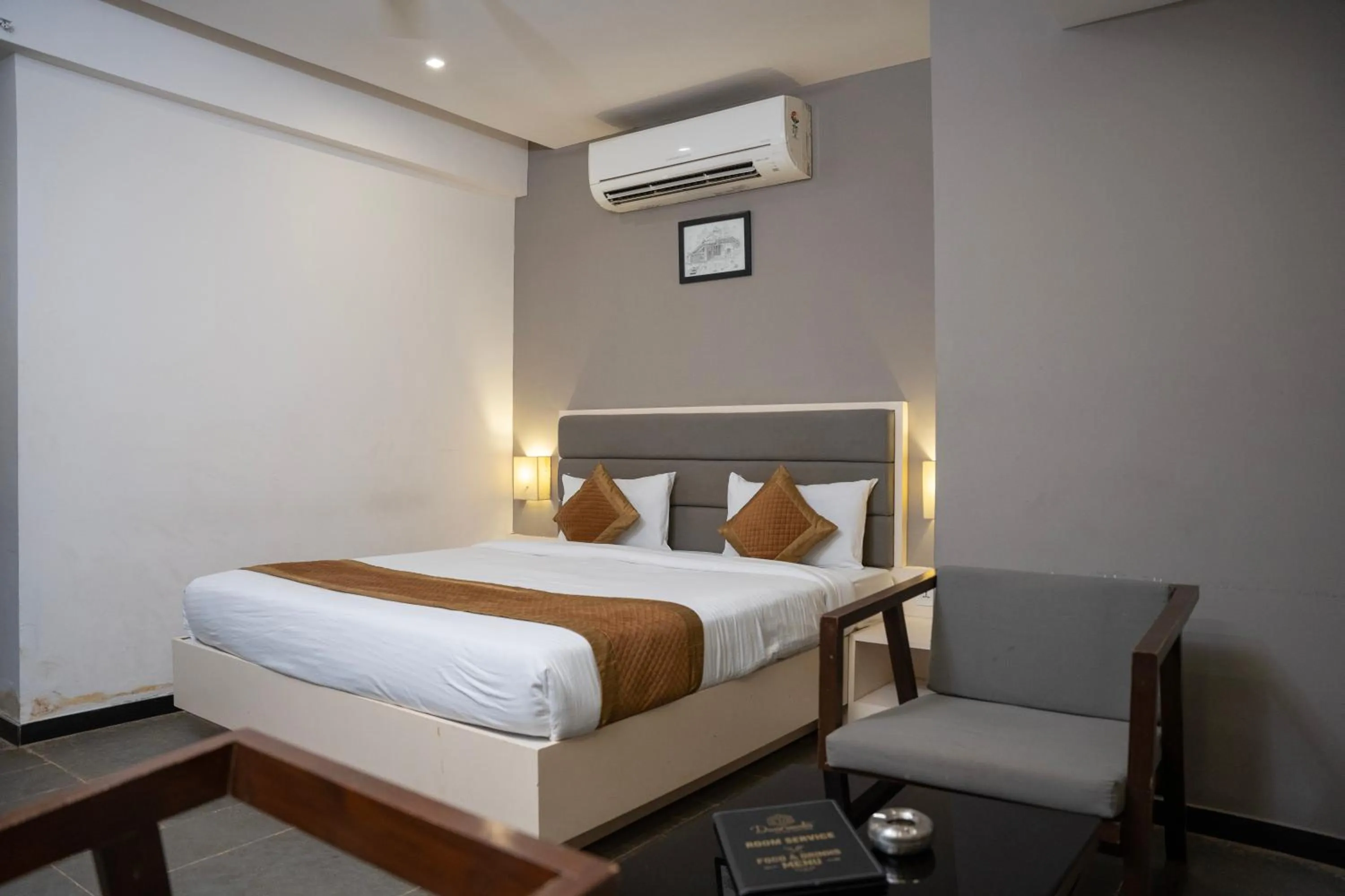 Bed in Hotel Dwarawata