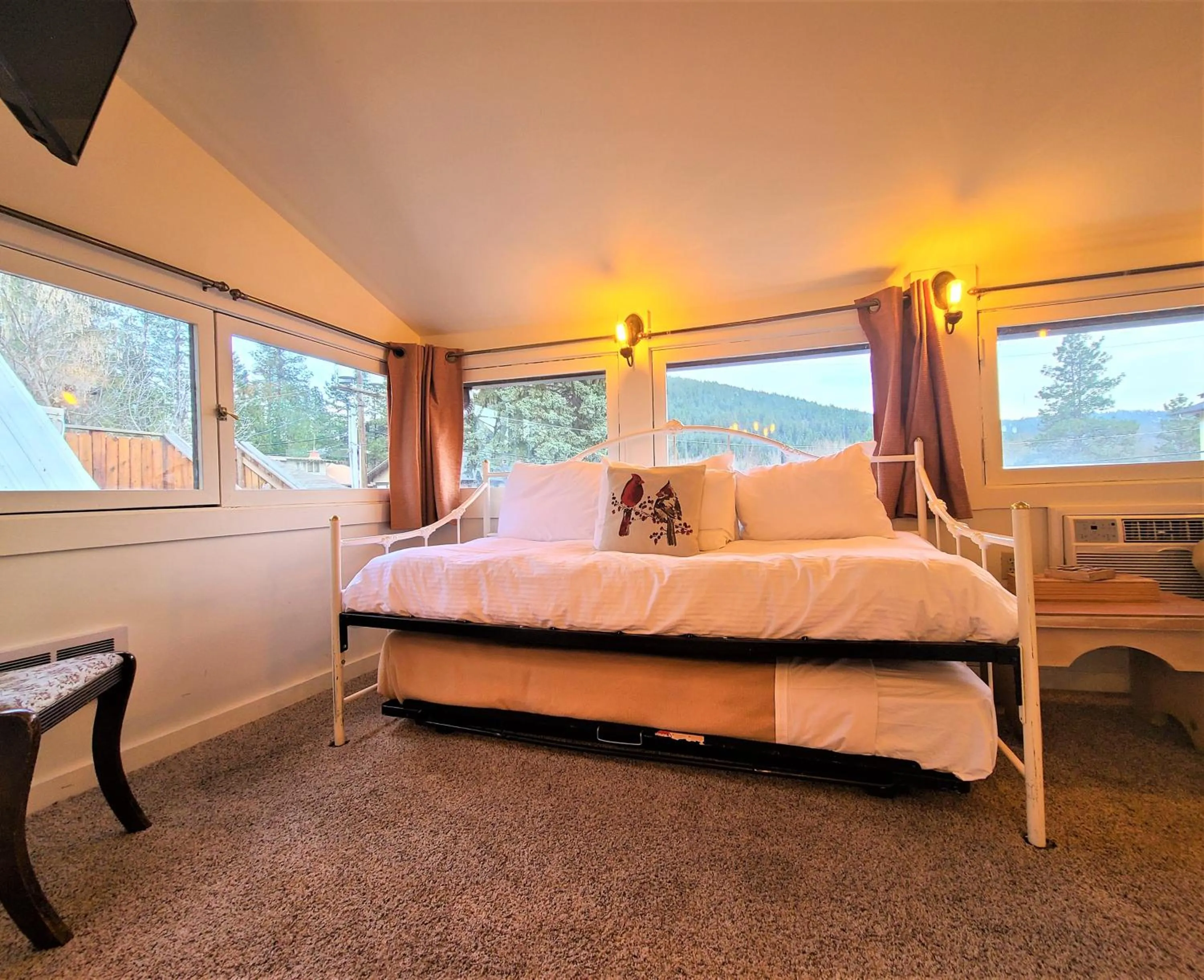 Bed in Mrs. Anderson's Lodging