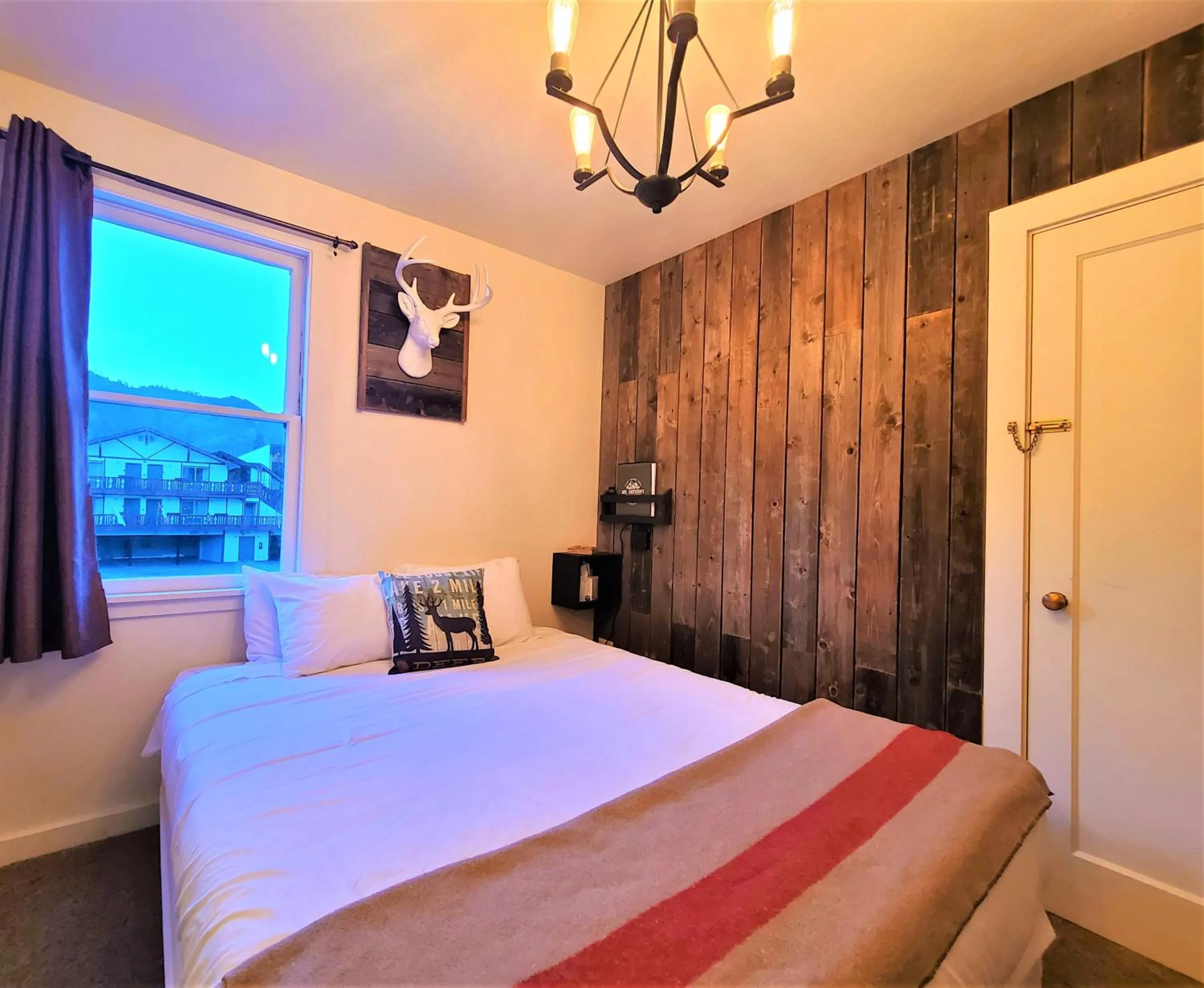 Bed in Mrs. Anderson's Lodging