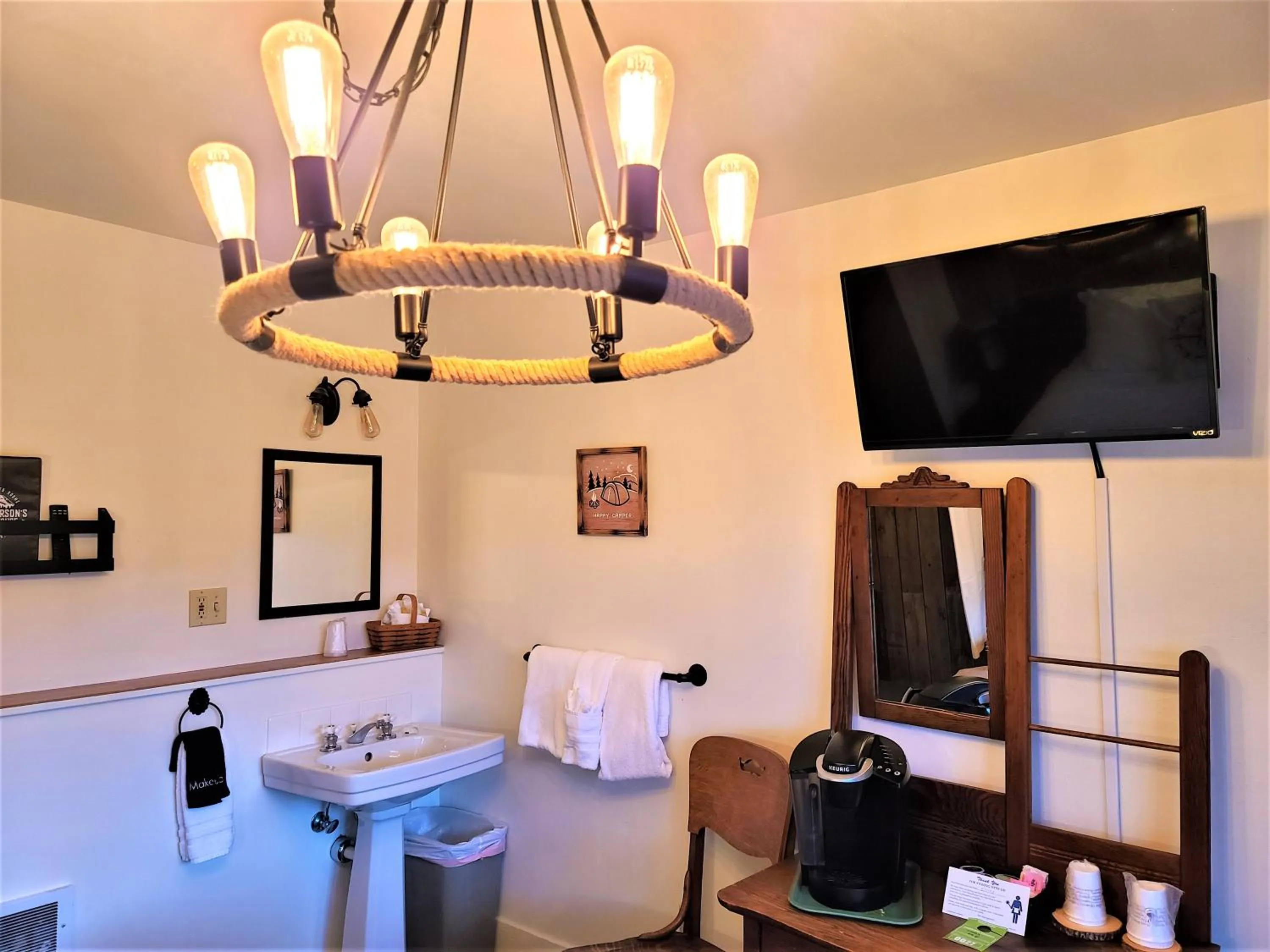 Mrs. Anderson's Lodging