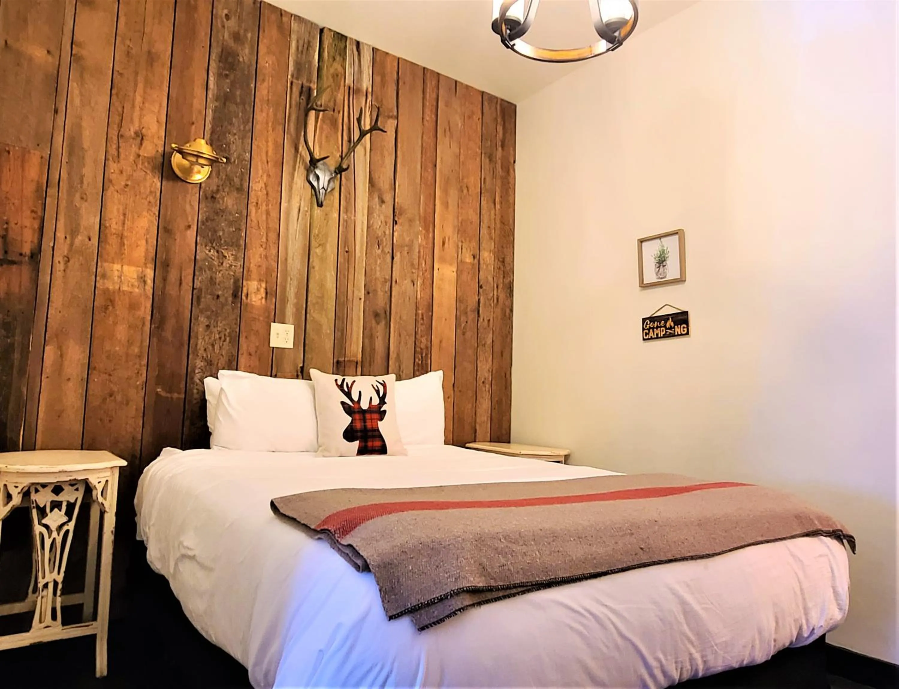 Bed in Mrs. Anderson's Lodging