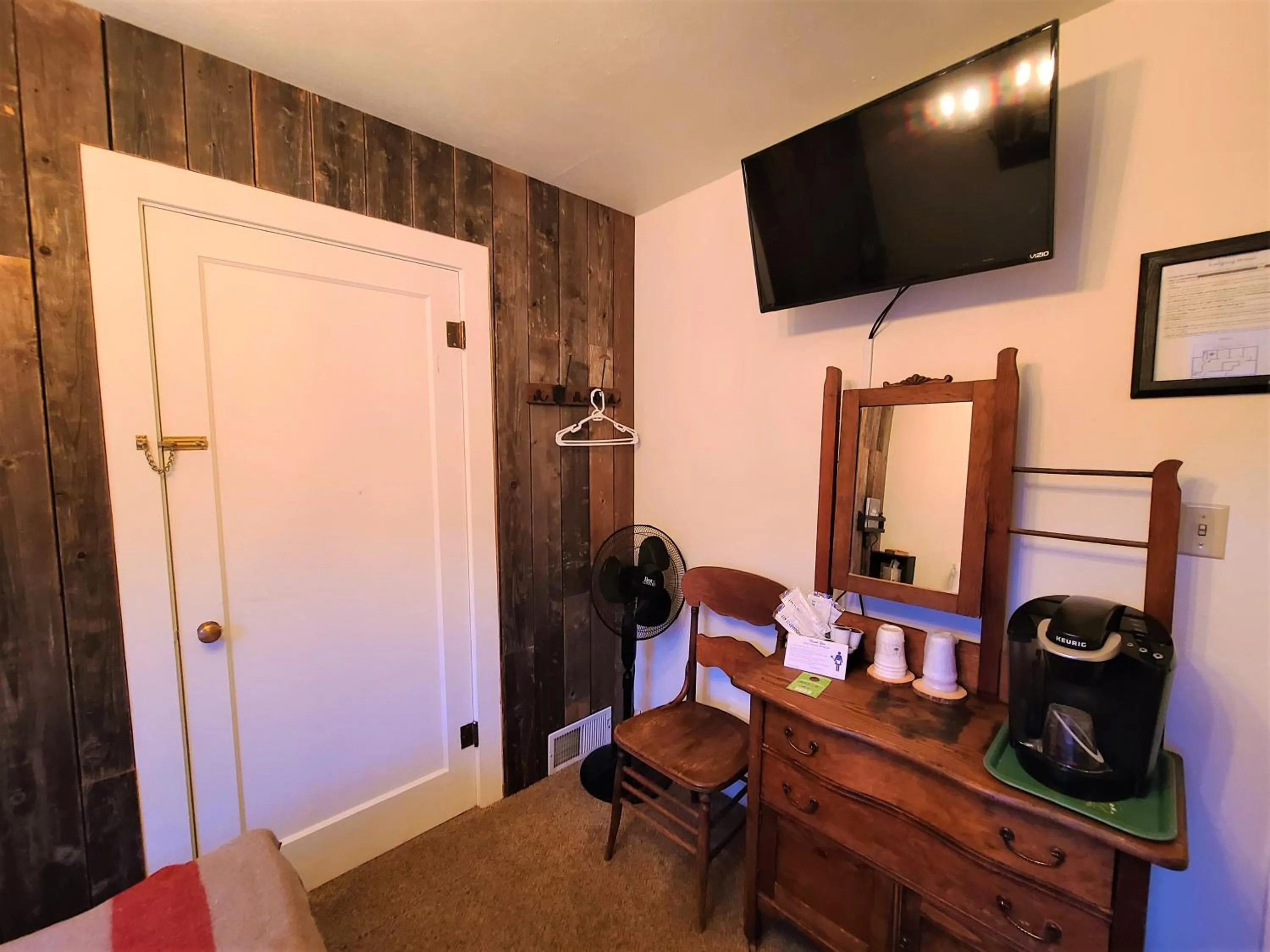 Mrs. Anderson's Lodging