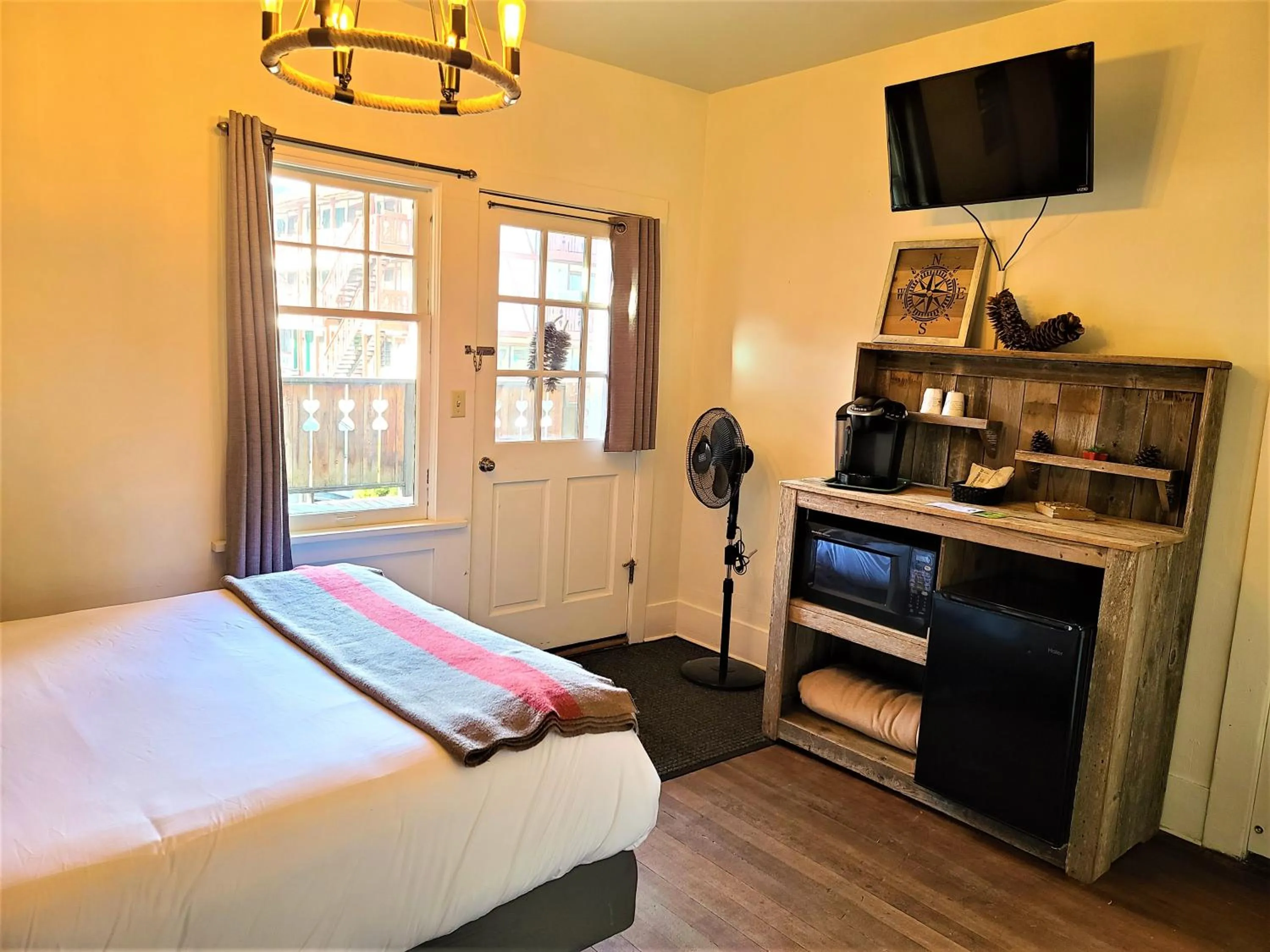 Bed in Mrs. Anderson's Lodging