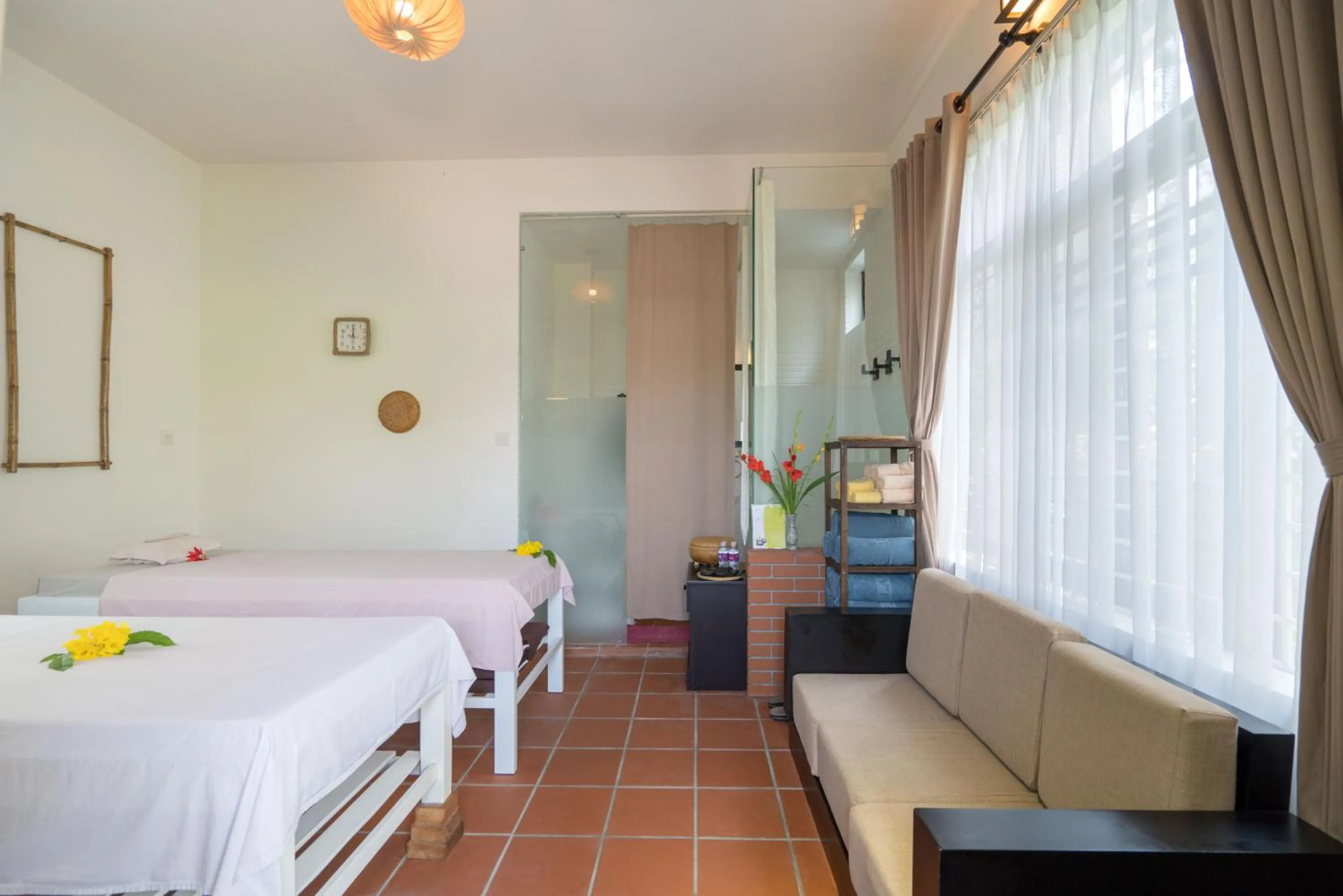 Bed in East West Villa