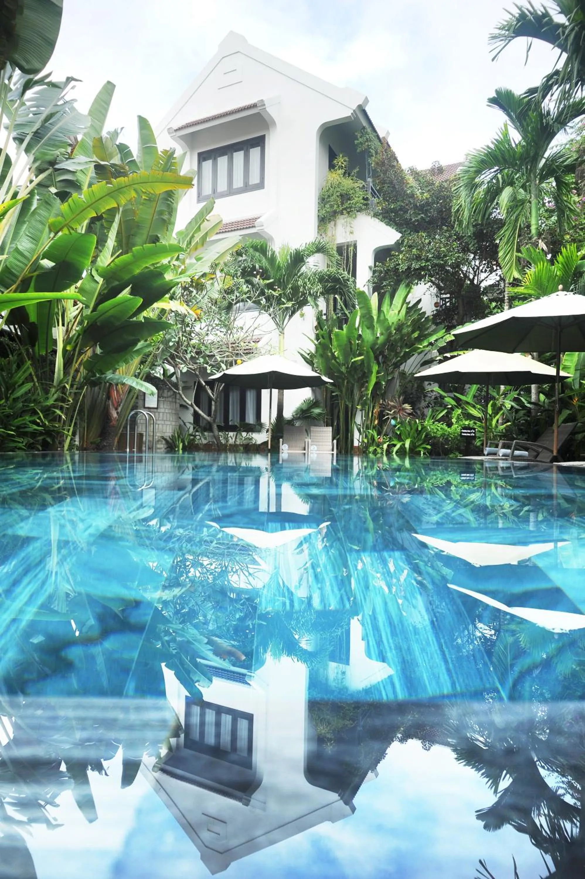 Pool view in East West Villa