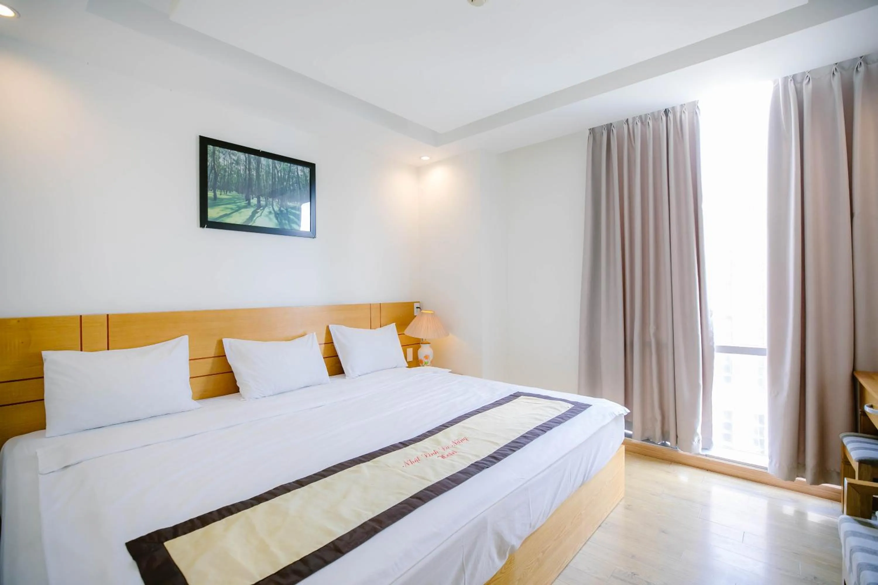 Bedroom, Bed in Nhat Linh Hotel & Suites Da Nang