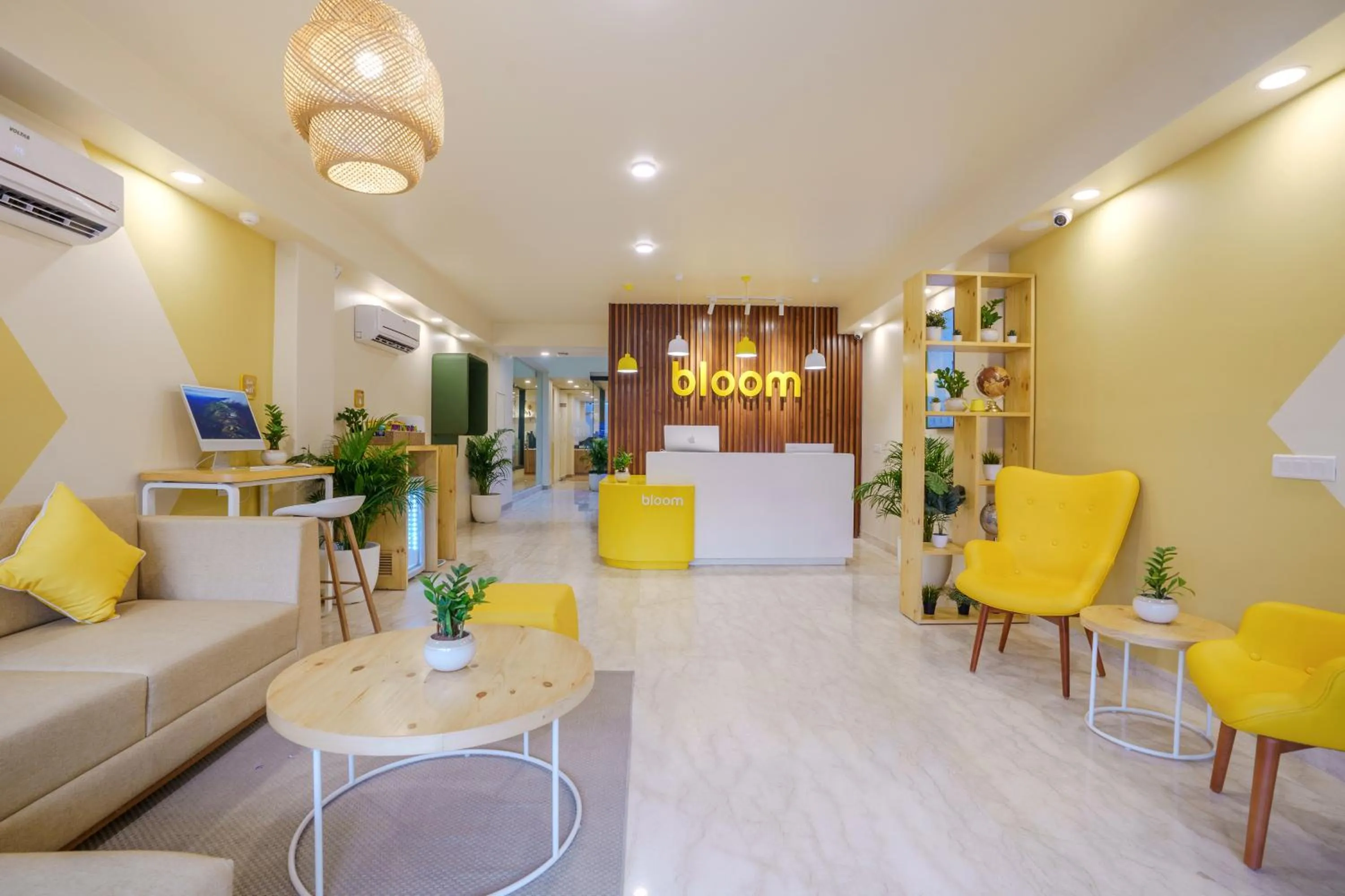 Seating area in Bloom Hotel - GK2