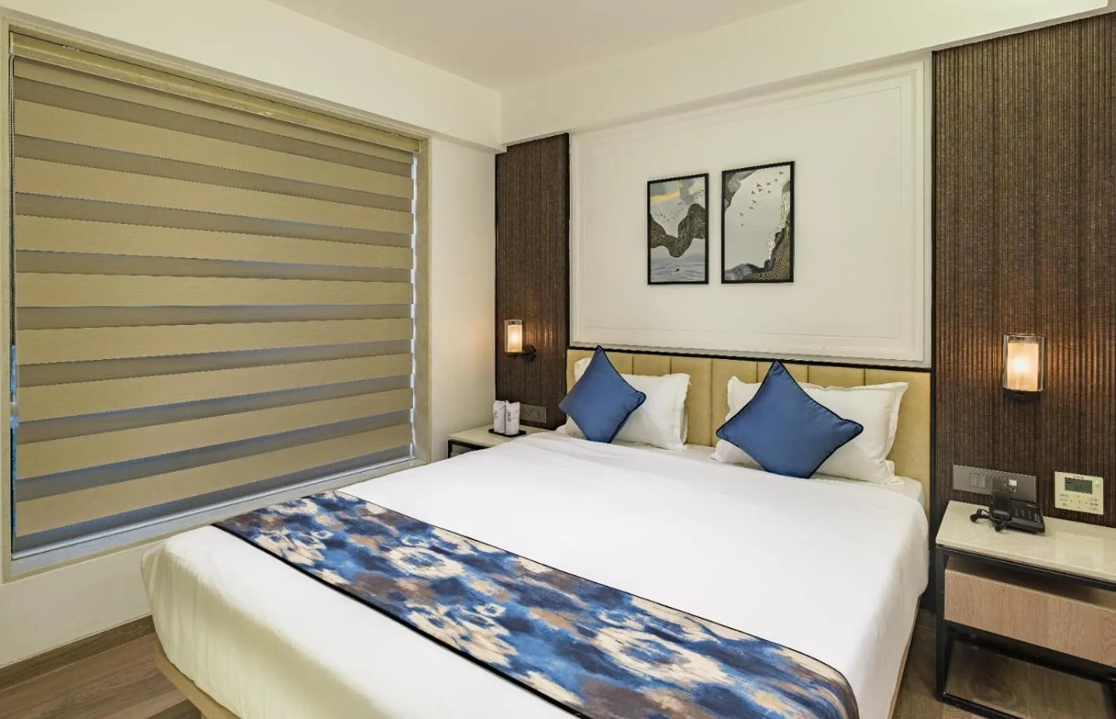 Bed in Hotel Eden Serenity