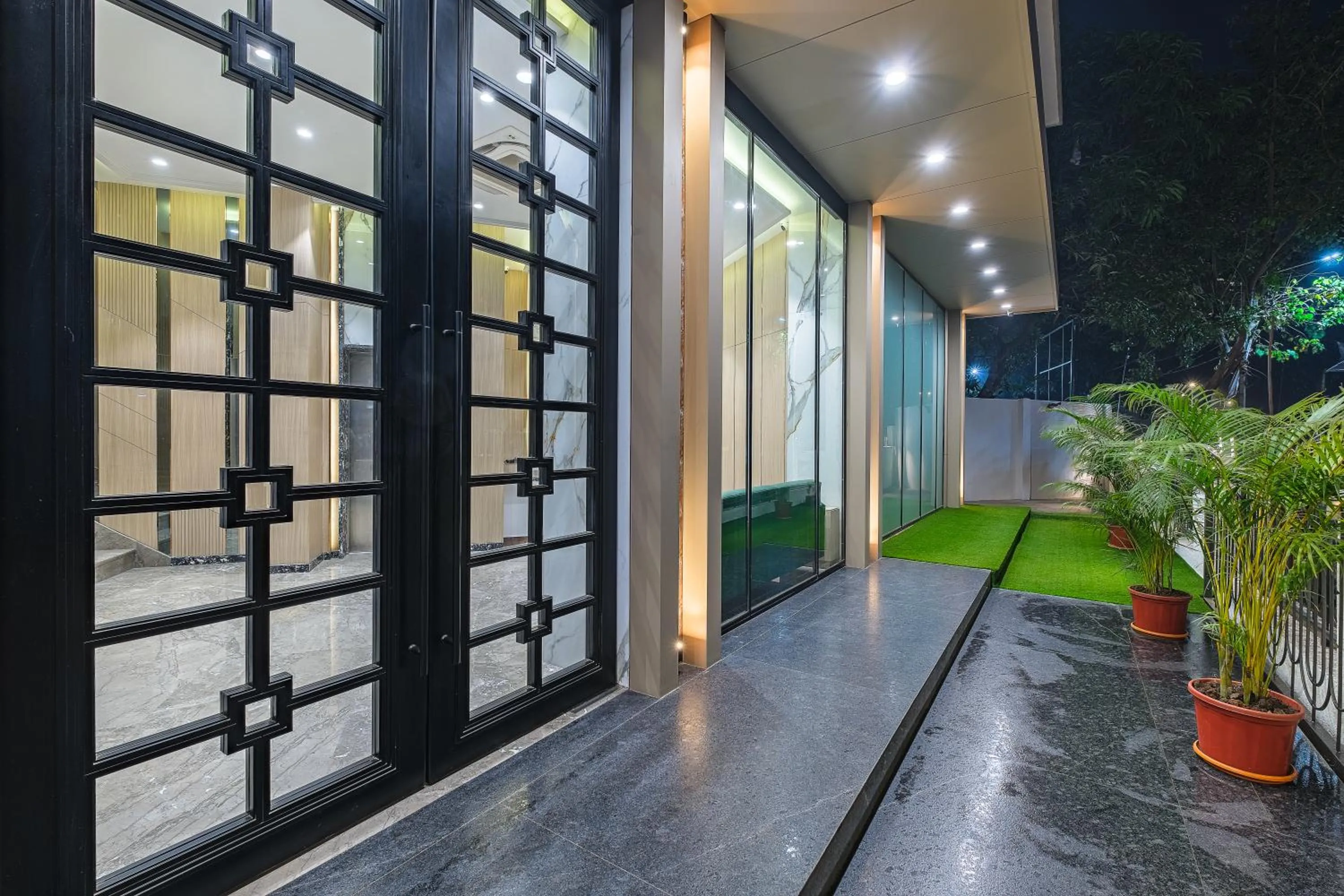 Property building in Hotel Eden Serenity