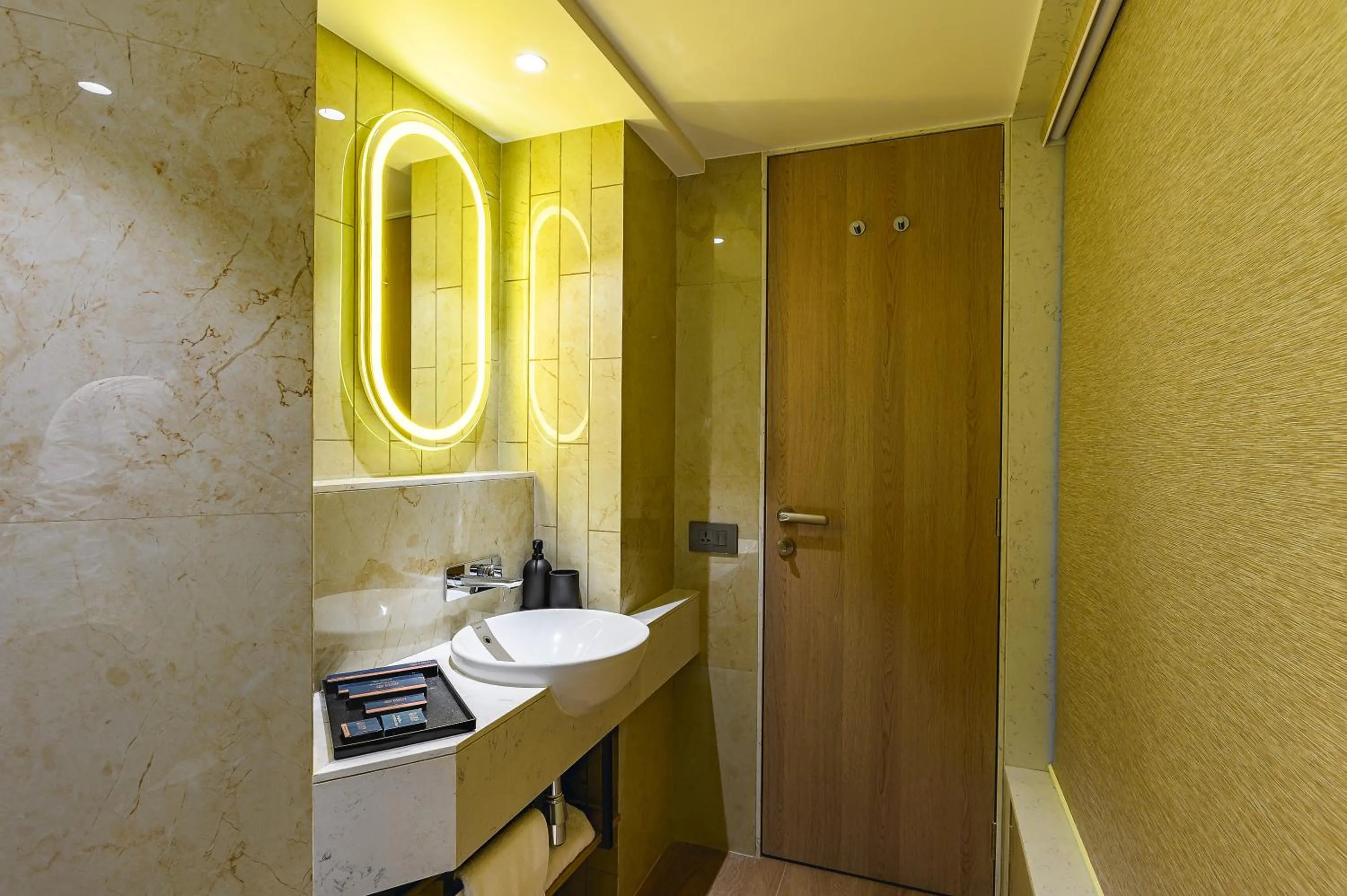 Bathroom in Hotel Eden Serenity