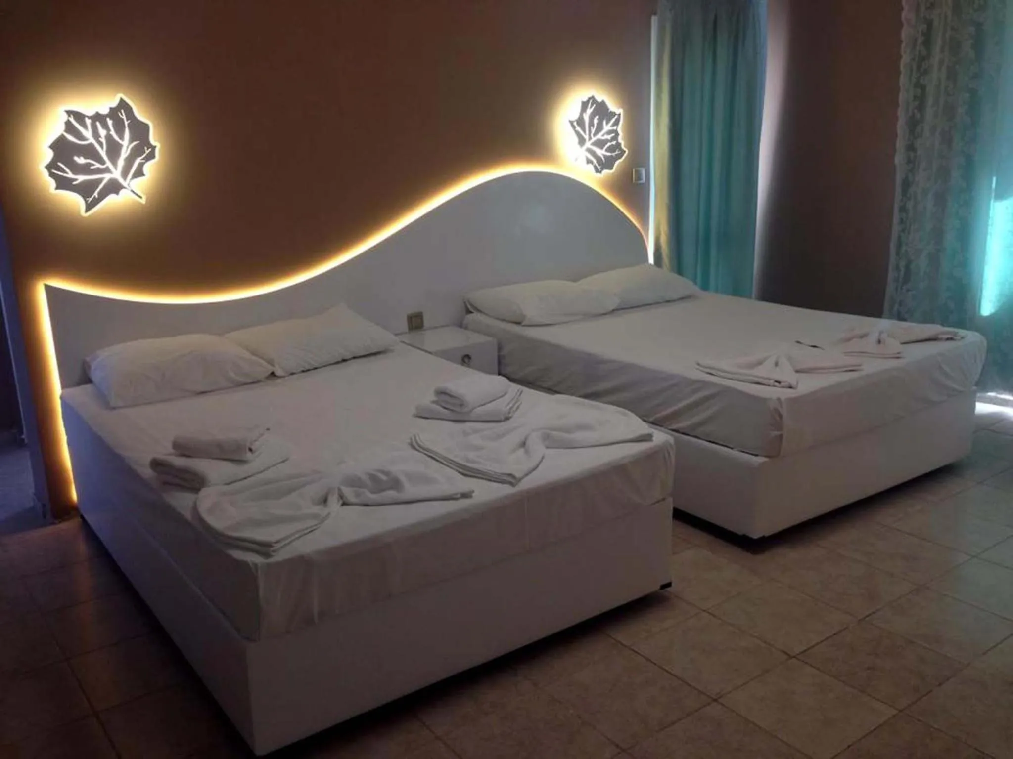 Bed in Sunset Hotel Dikili