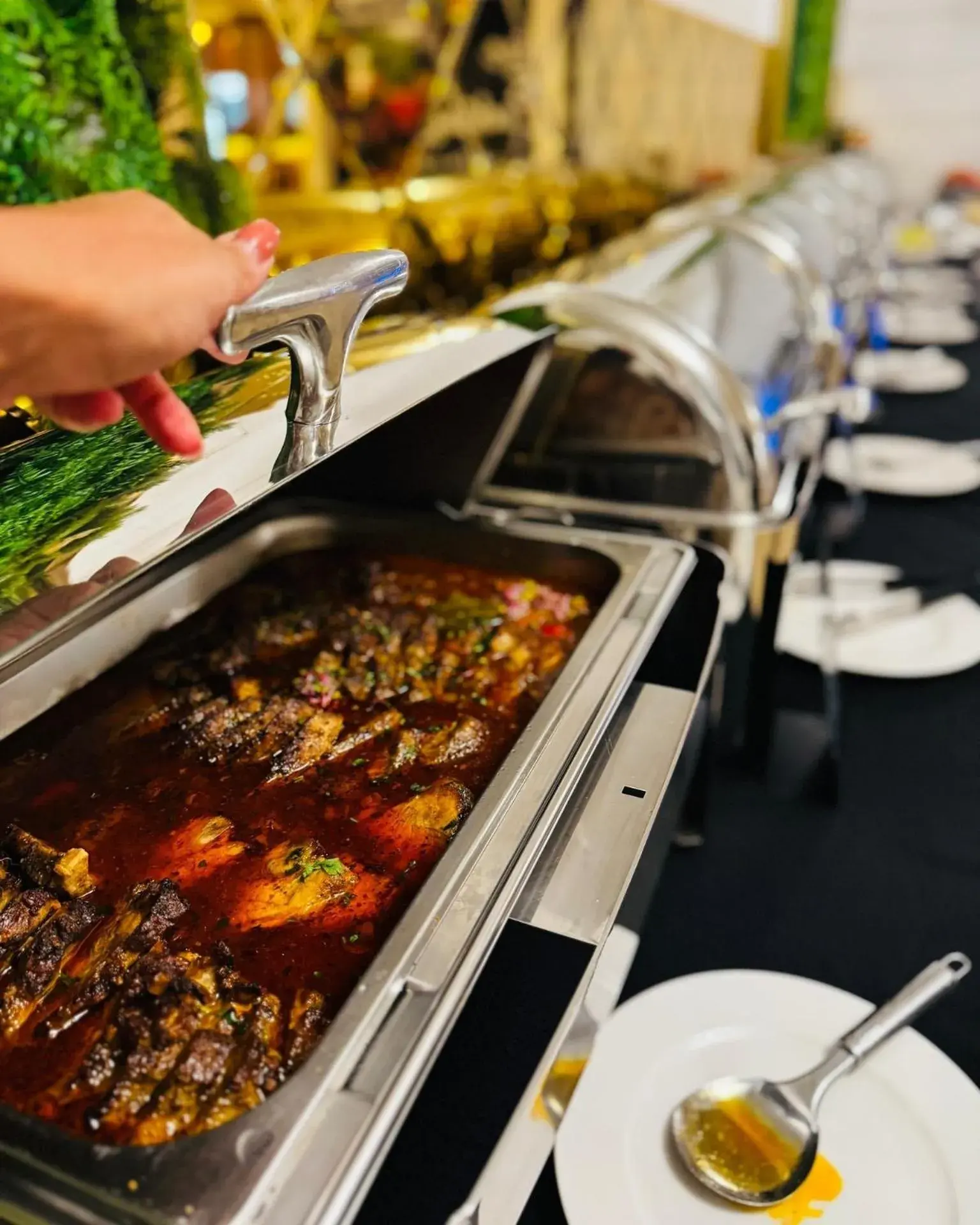 Lunch in Amber Park & Olivina Park- Thai Spa Lunch in Amber Park & Olivina Park- Thai Spa