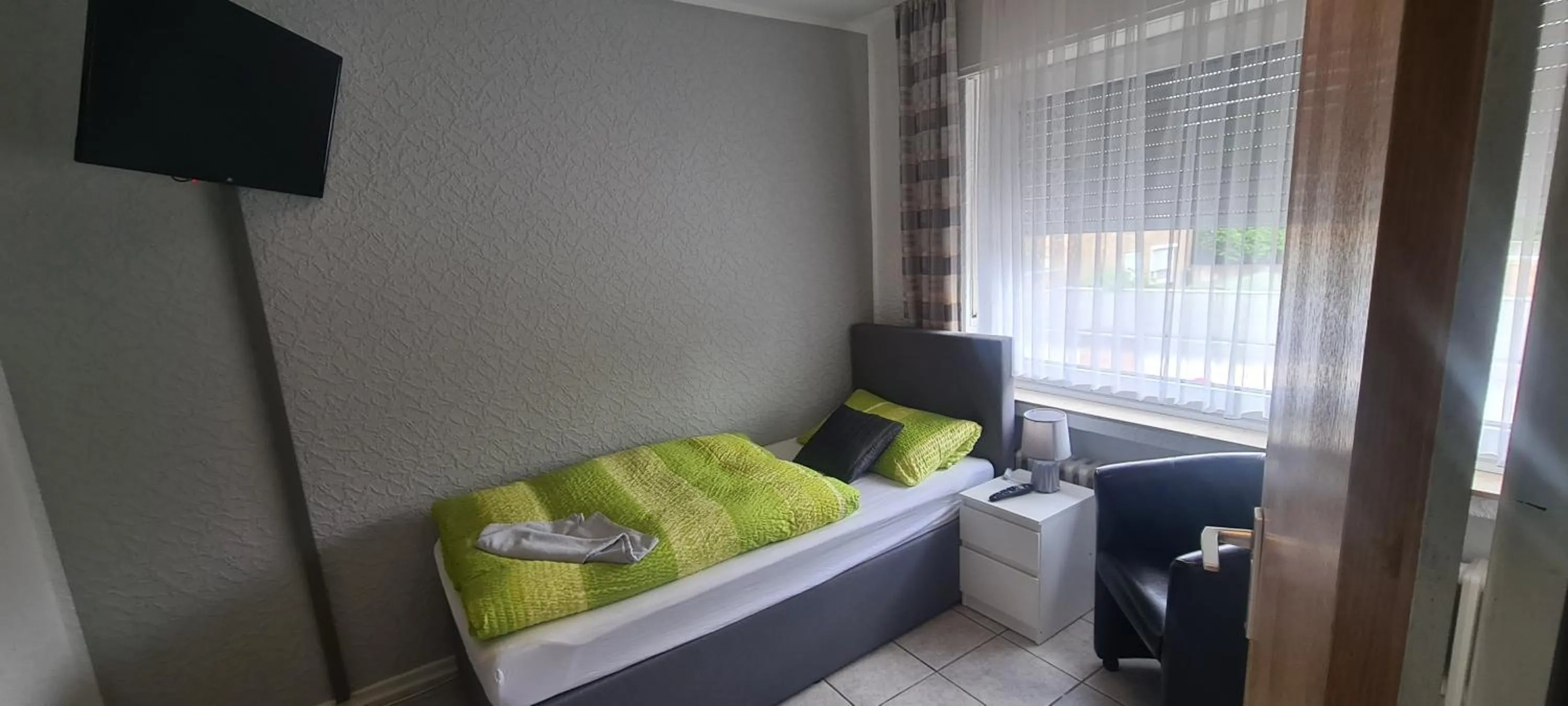 Bed in Hotel Zur Aue