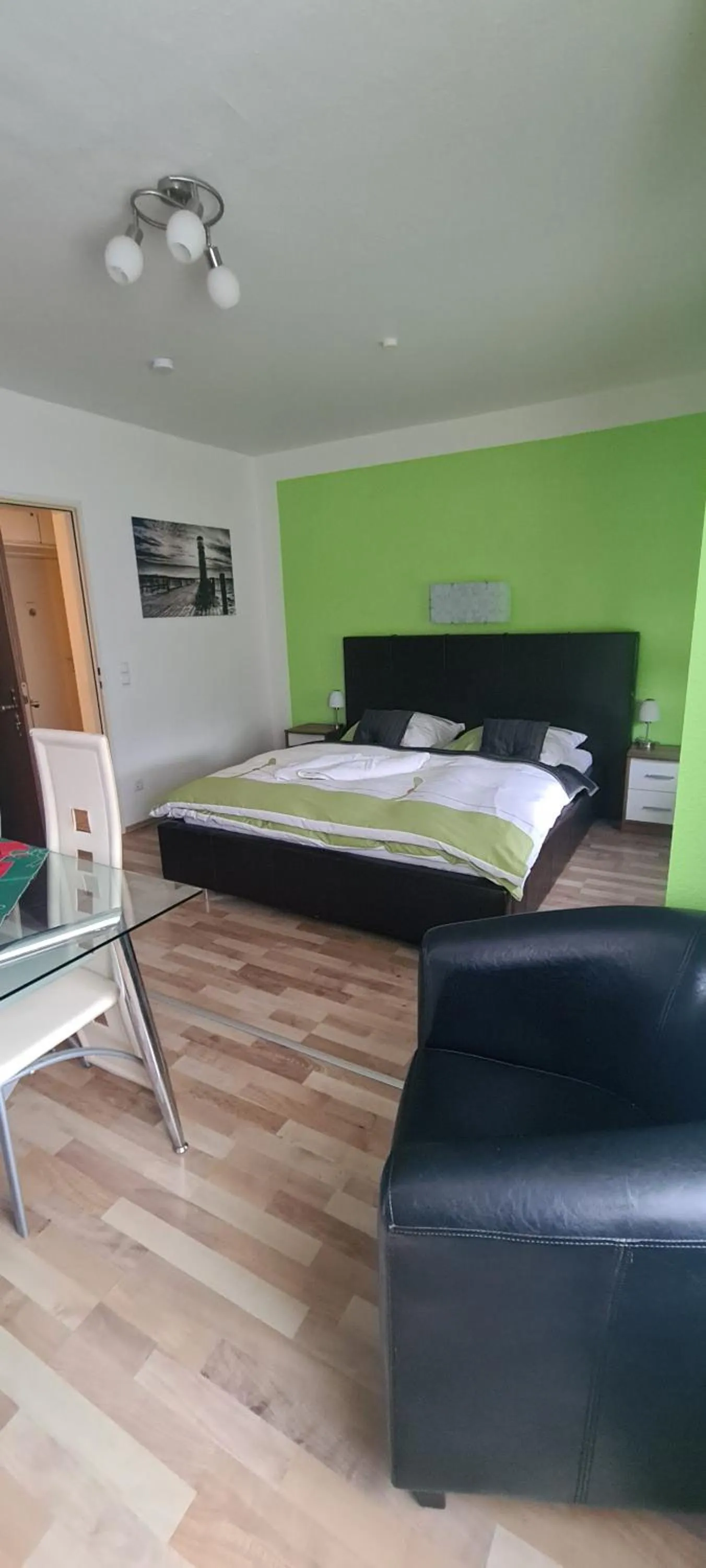 Bed in Hotel Zur Aue