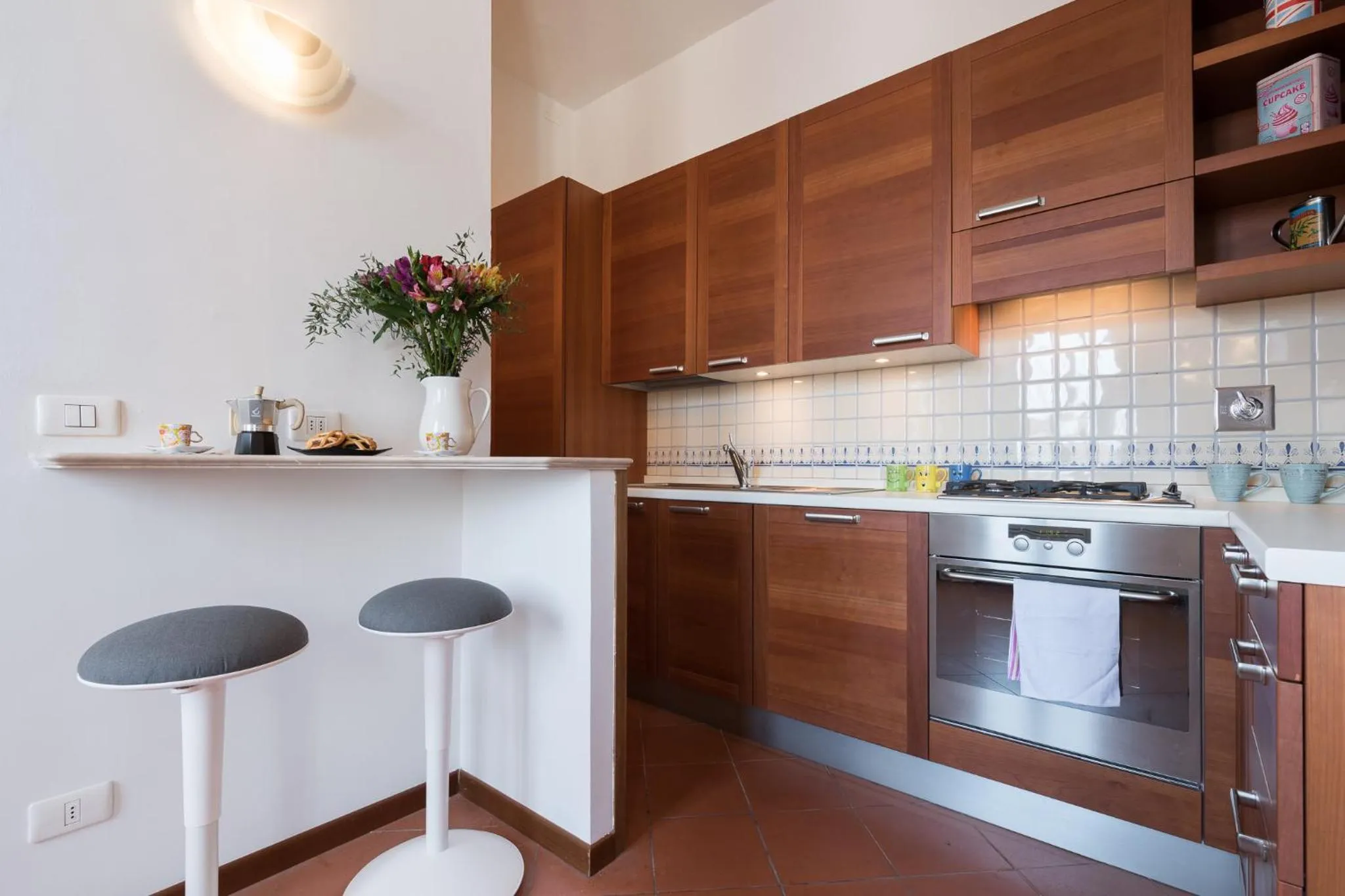Kitchen or kitchenette in Ognissanti Design by Mmega