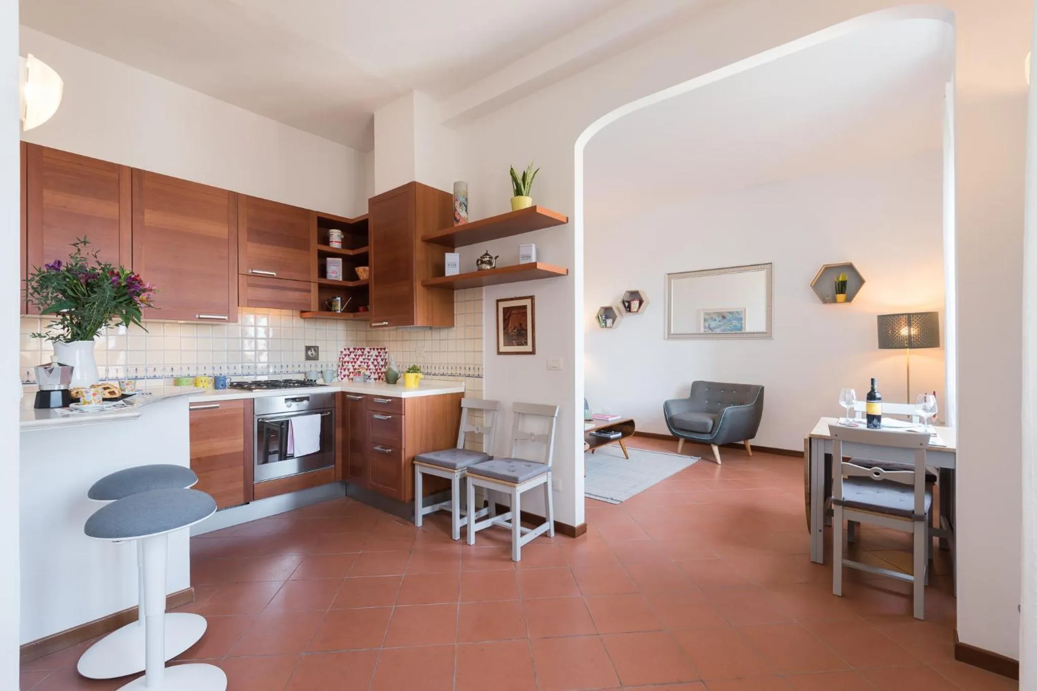 Kitchen or kitchenette in Ognissanti Design by Mmega