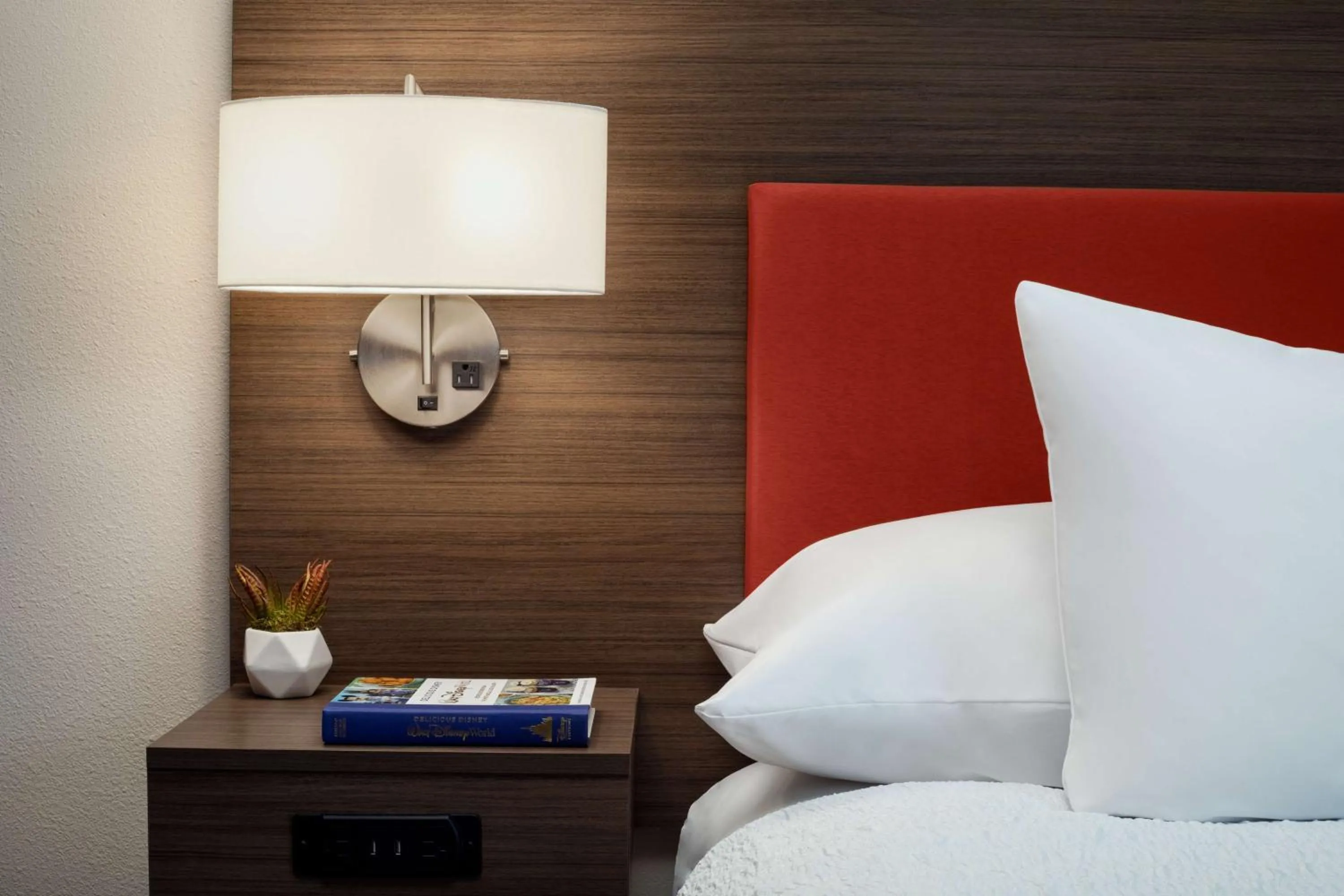 King Suite - Hearing Accessible in Home2 Suites By Hilton Lake Mary Orlando